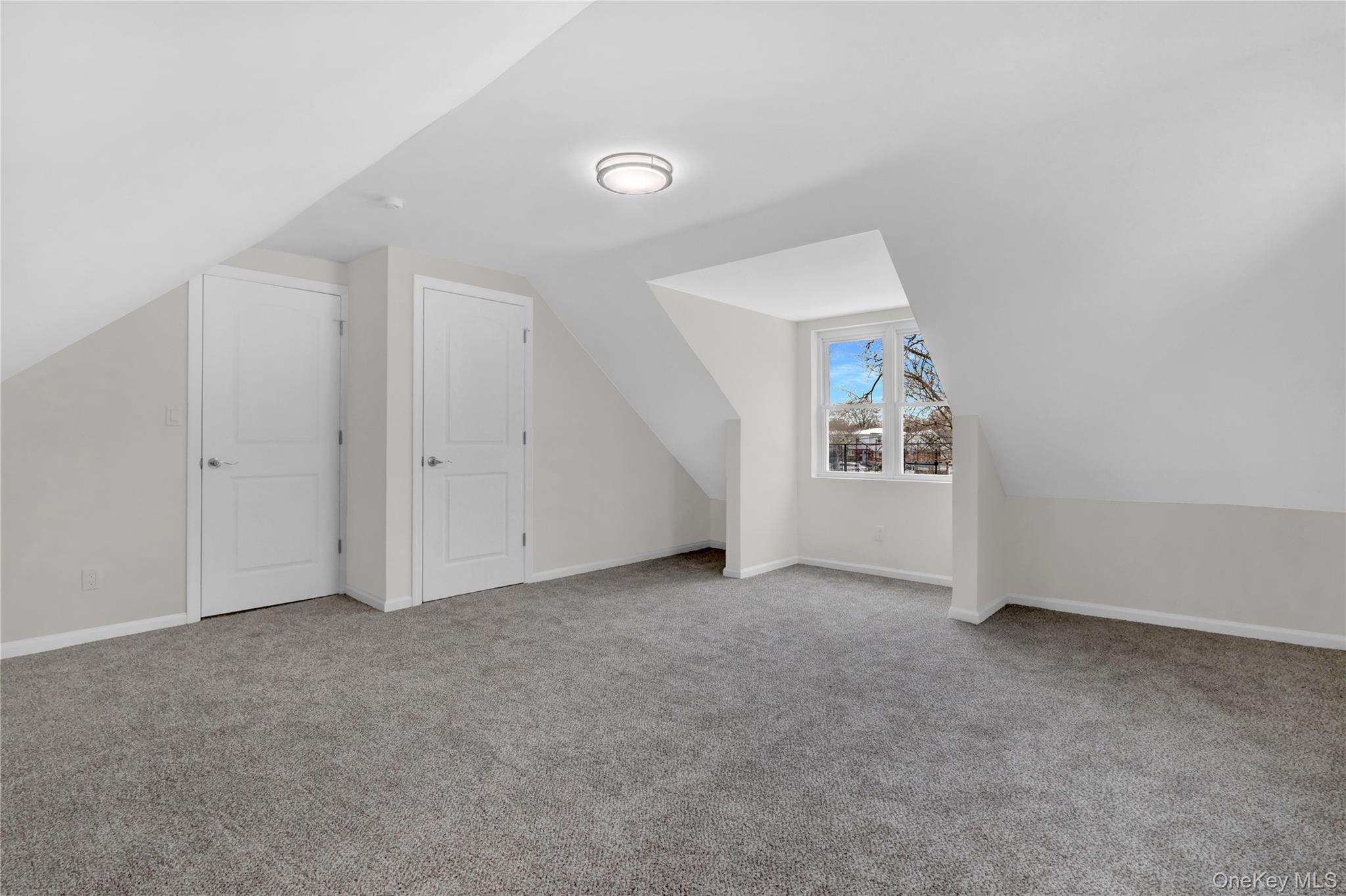 #15 photo, 53-33 202nd Street, Bayside , NY 11364