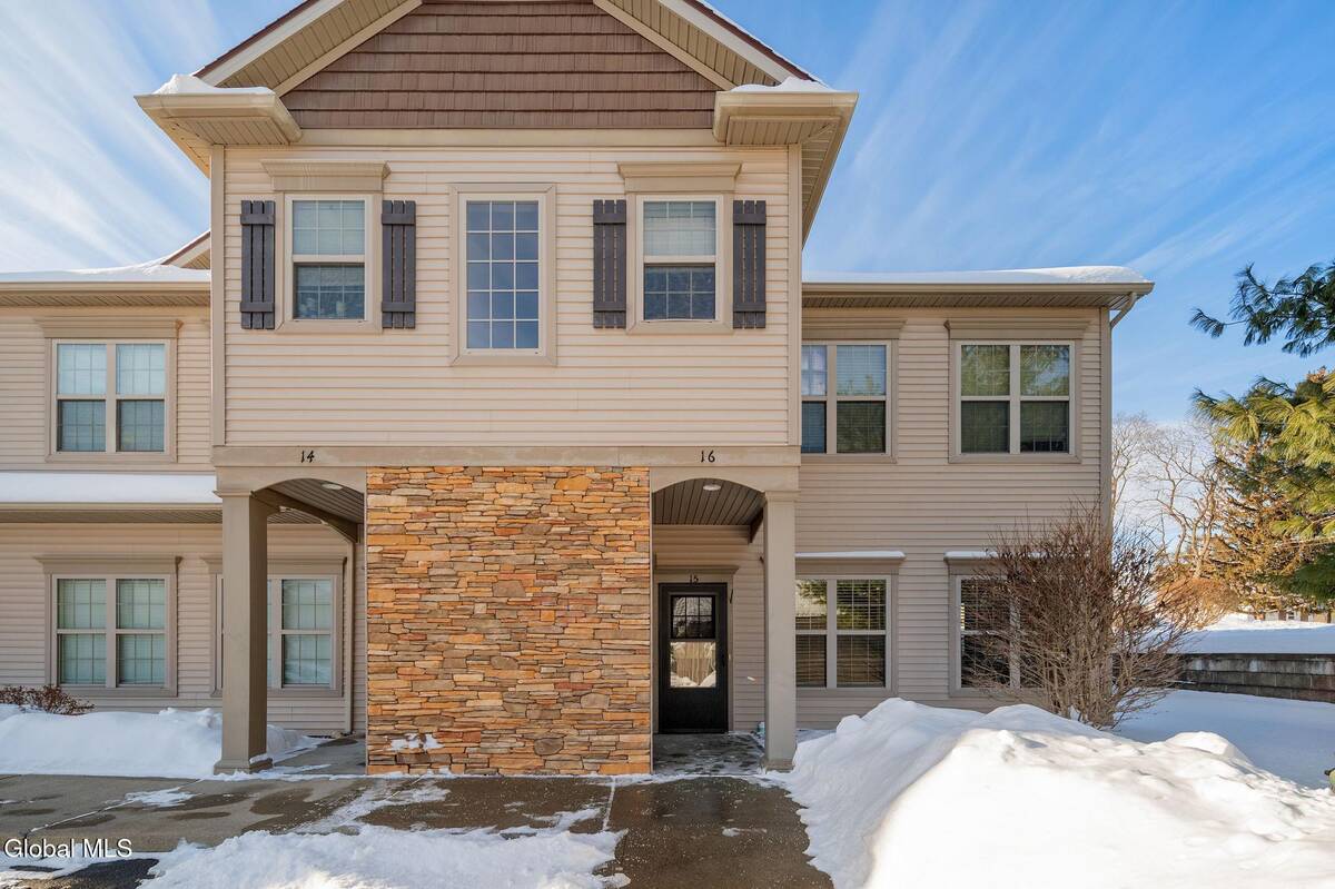 #1 photo, 73 Saratoga Road, #APT 15, 紐約州 Glenville , NY 12302