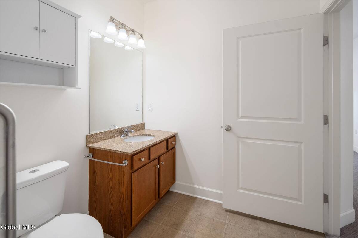 #18 photo, 73 Saratoga Road, #APT 15, 紐約州 Glenville , NY 12302