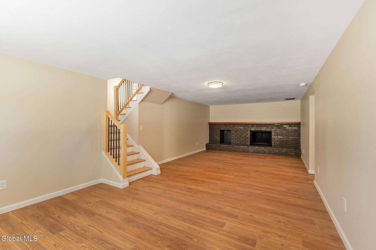 #26 photo, 38 Greenridge Drive, Clifton Park , NY 12065