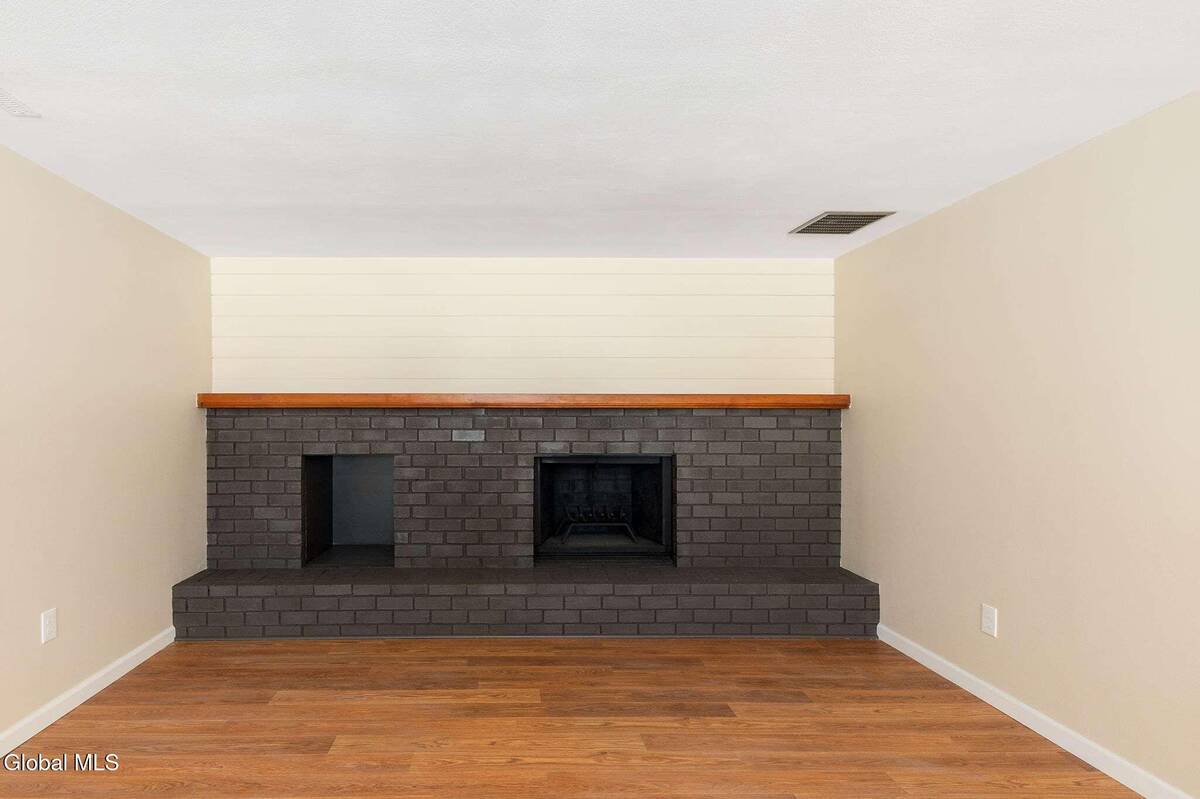 #27 photo, 38 Greenridge Drive, Clifton Park , NY 12065