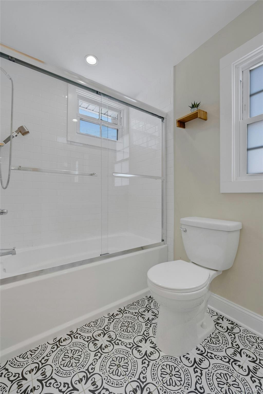 #12 photo, 3039 High Street, Mohegan Lake , NY 10547