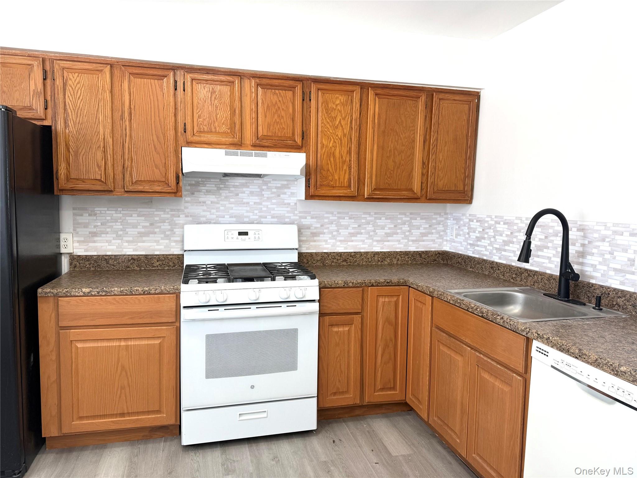 #3 photo, 205 Everett Place, Maybrook , NY 12543