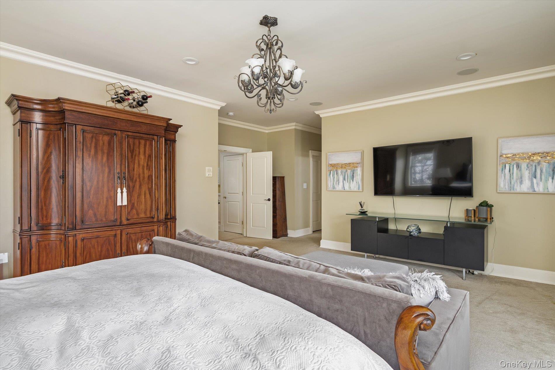 #19 photo, 104 Brandywine Lane, Melville , NY 11747