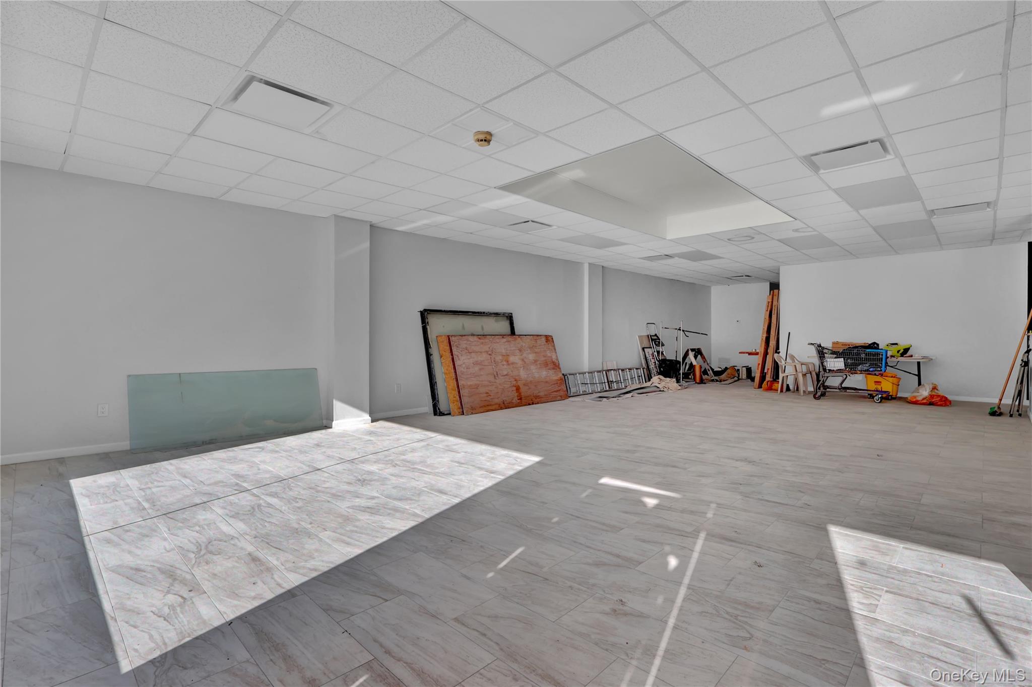 #12 photo, 31 Middle Country Road, Coram , NY 11727