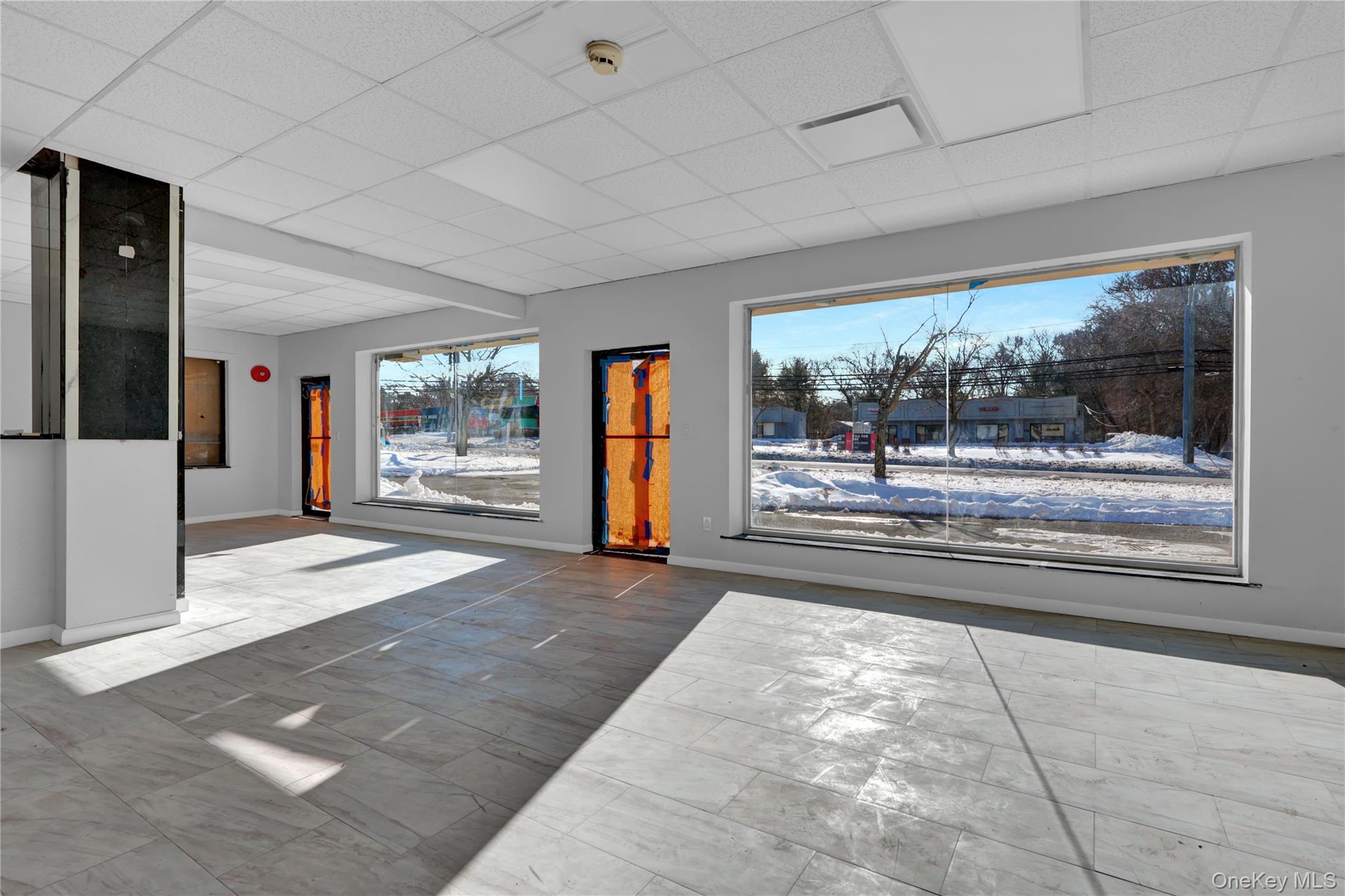 #5 photo, 31 Middle Country Road, Coram , NY 11727