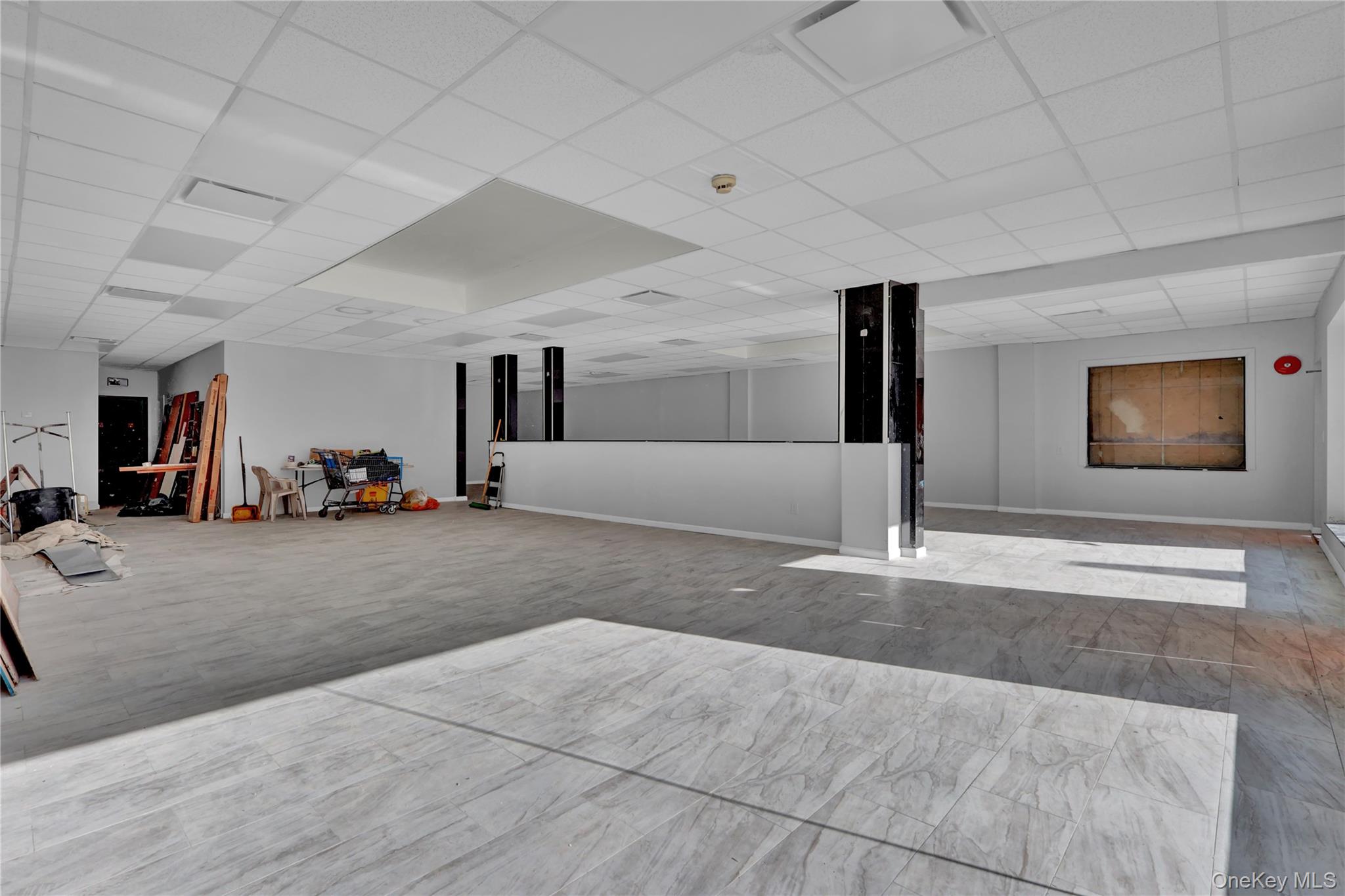 #9 photo, 31 Middle Country Road, Coram , NY 11727