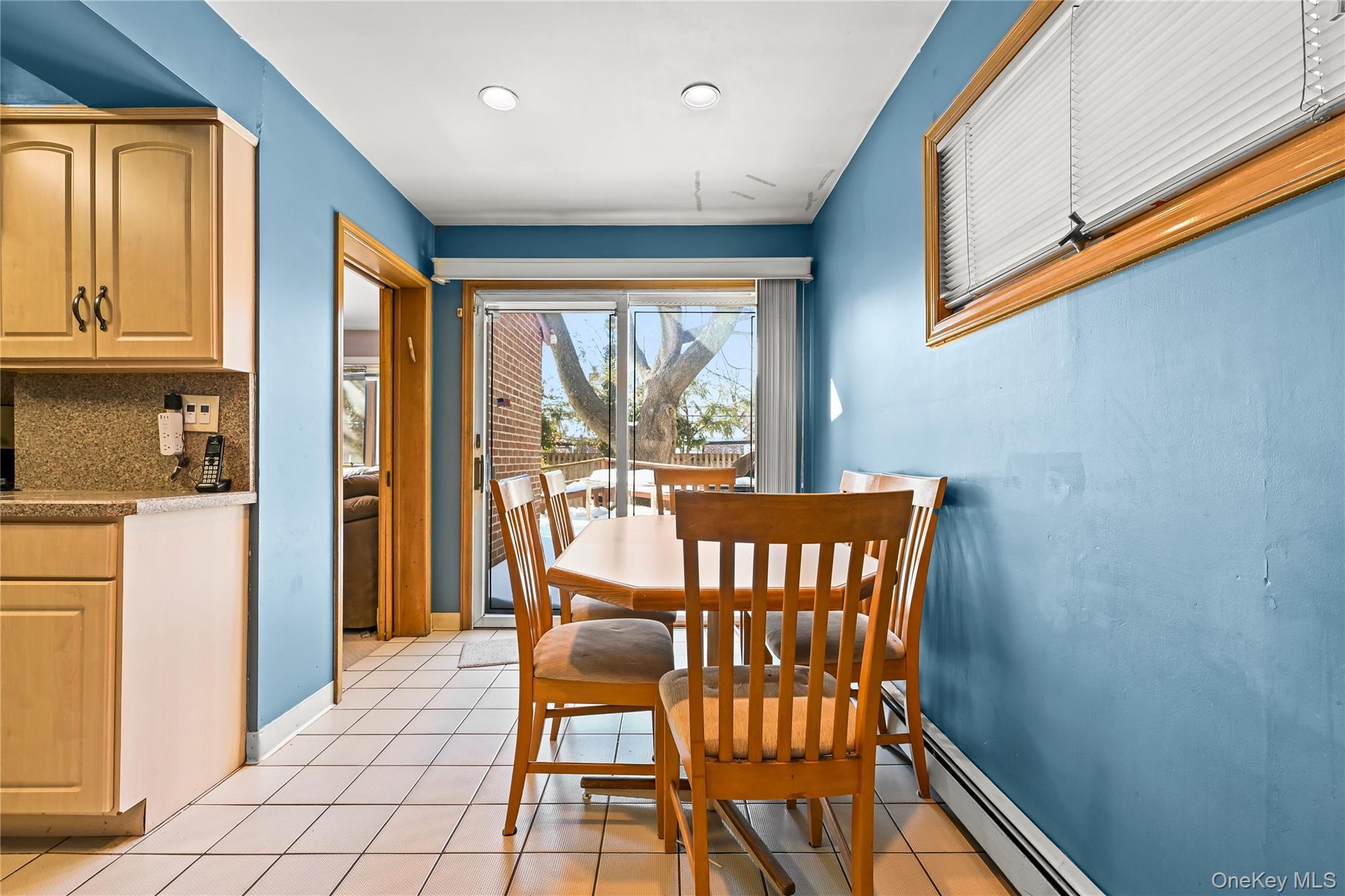 #5 photo, 7358 189th Street, Fresh Meadows , NY 11366