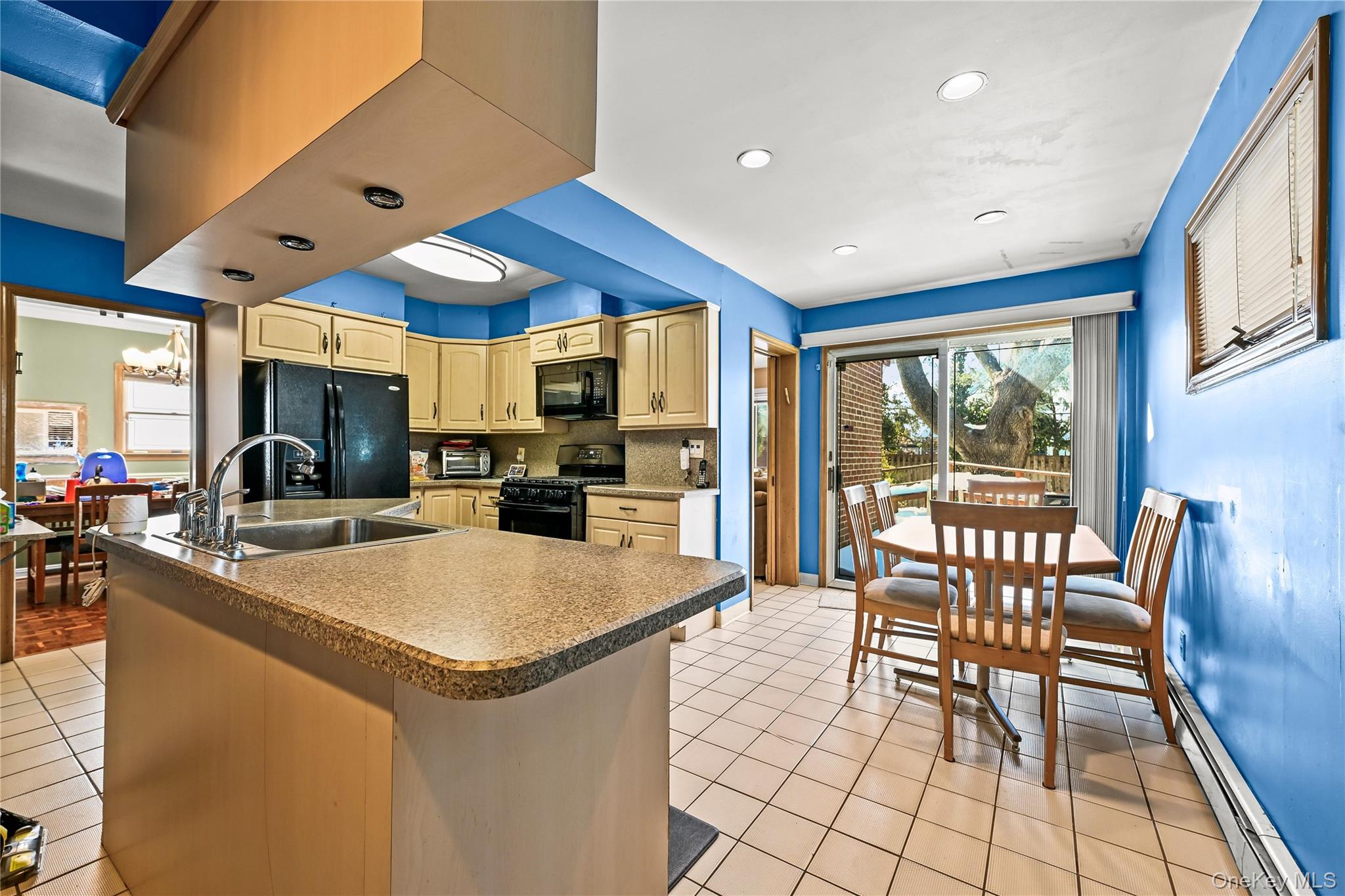 #6 photo, 7358 189th Street, Fresh Meadows , NY 11366