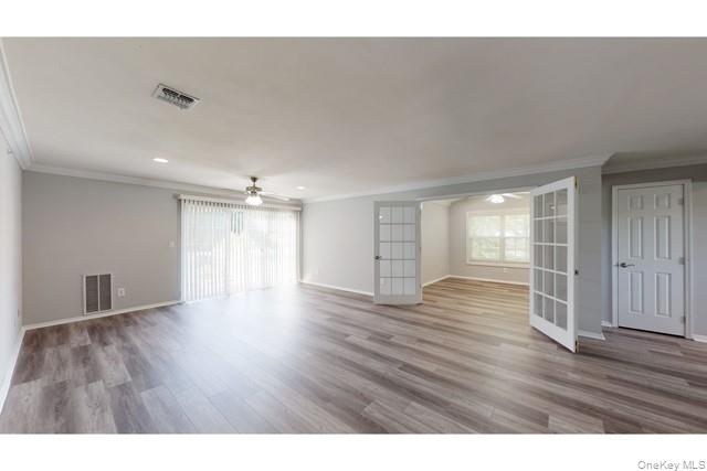 #8 photo, 128 Overlook Drive, सफ़ोक काउंटी Farmingville , NY 11738