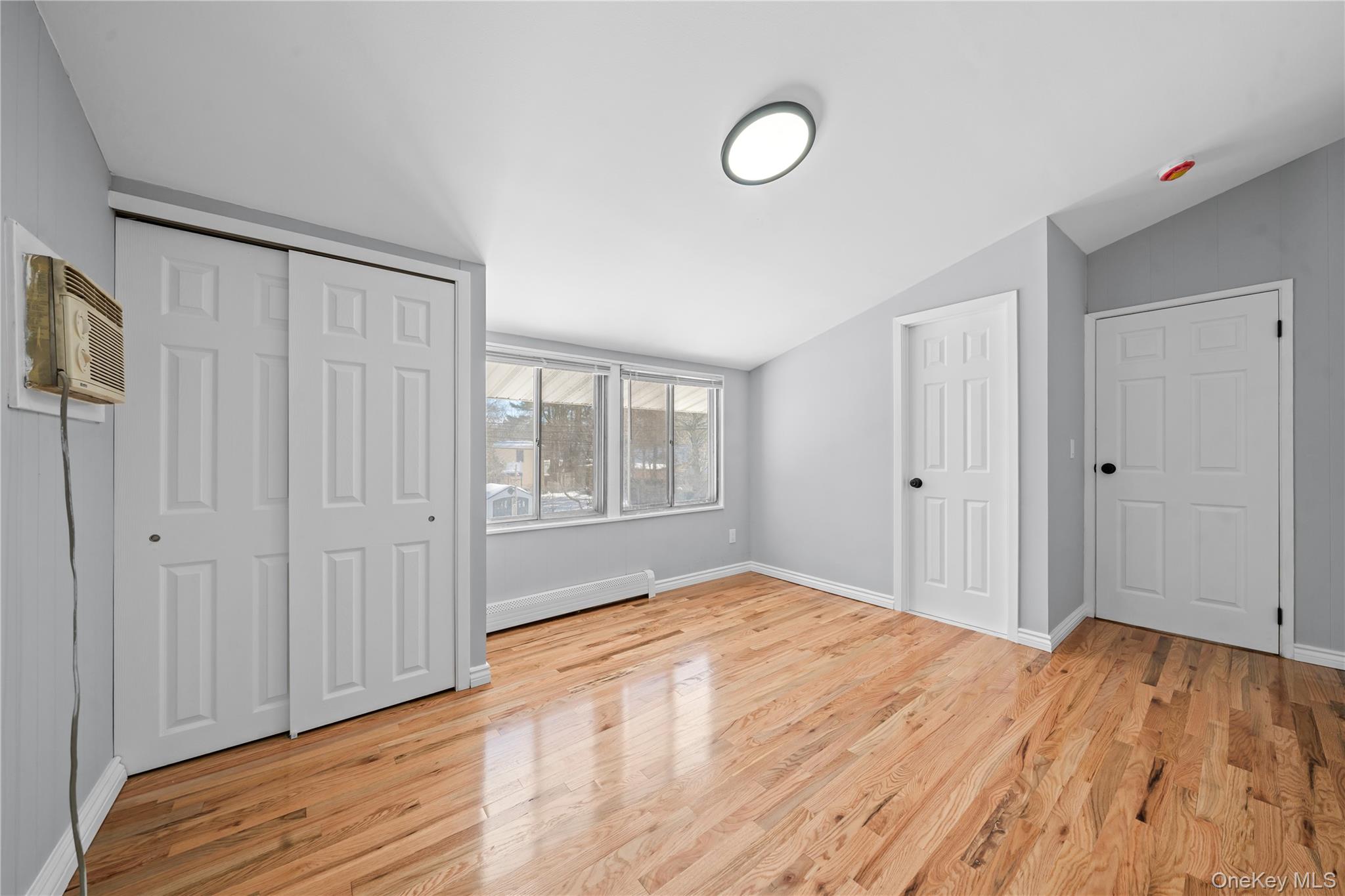 #19 photo, 19 Scotchpine Drive, Islandia , NY 11749