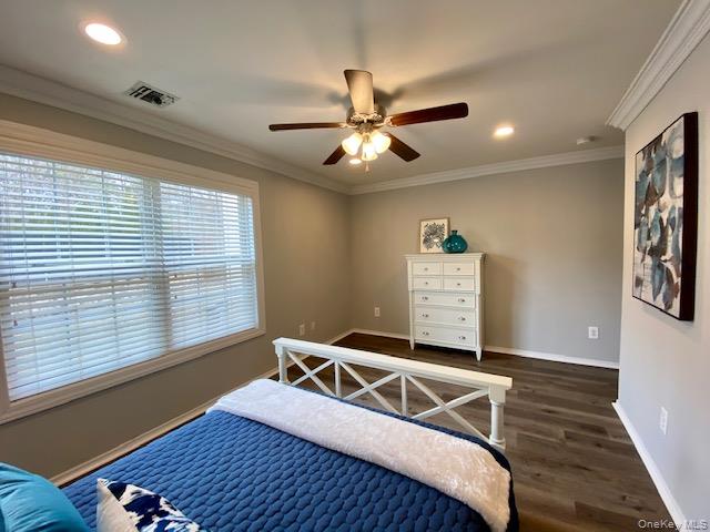 #8 photo, 19 Neal, सफ़ोक काउंटी Setauket , NY 11733