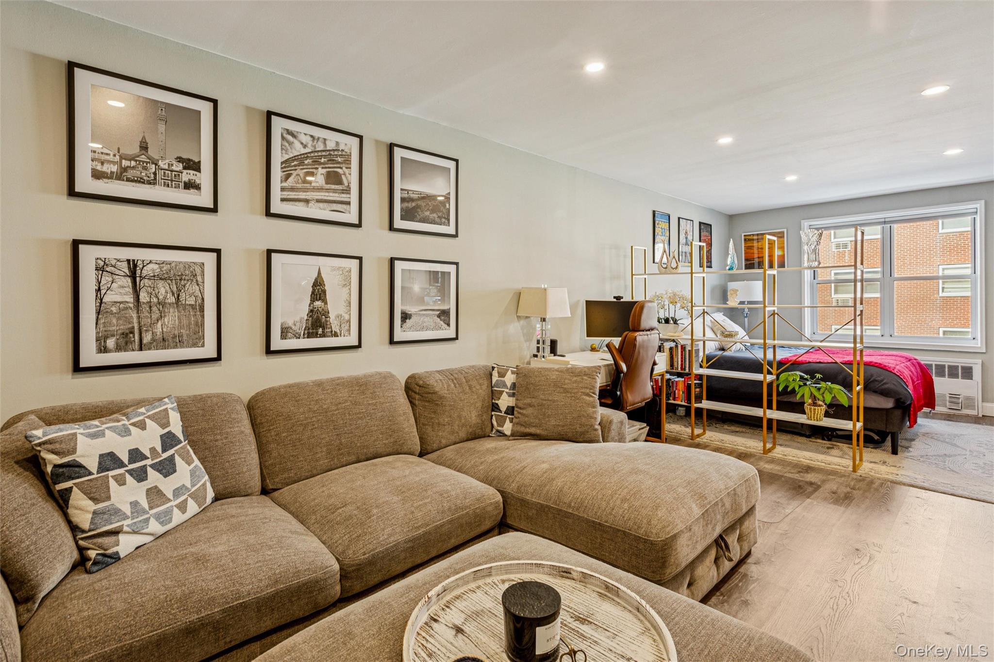 #8 photo, 700 Shore Road, नासाउ काउंटी Long Beach , NY 11561