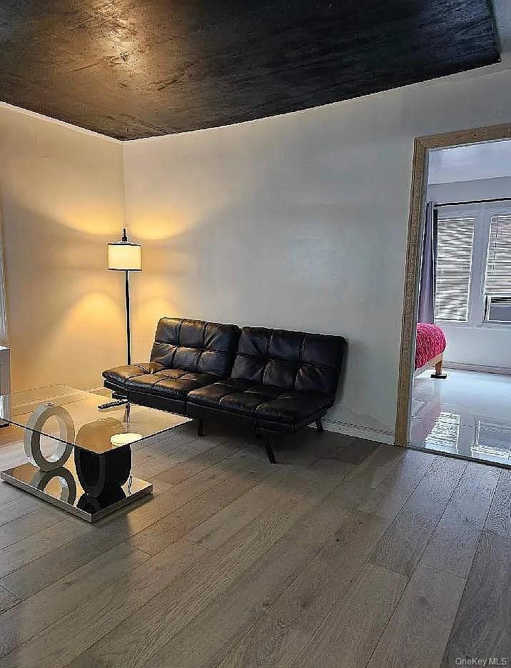 #16 photo, 9417 Pitkin Avenue, クイーンズ区 Ozone Park , NY 11417