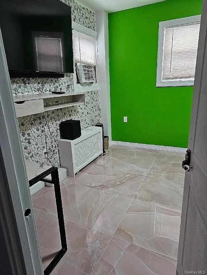 #9 photo, 9417 Pitkin Avenue, クイーンズ区 Ozone Park , NY 11417