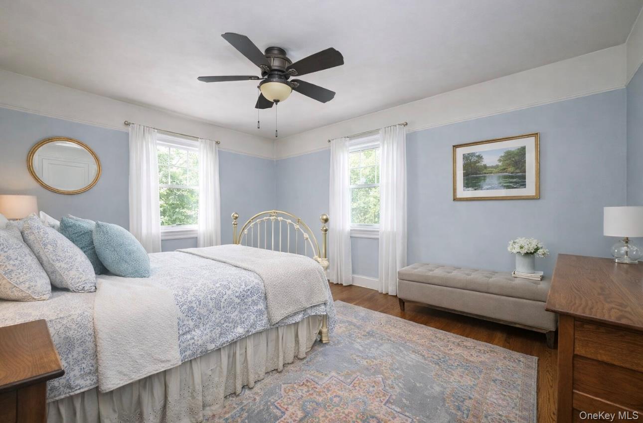 #14 photo, 219 Floral Boulevard, מחוז נסאו Floral Park , NY 11001