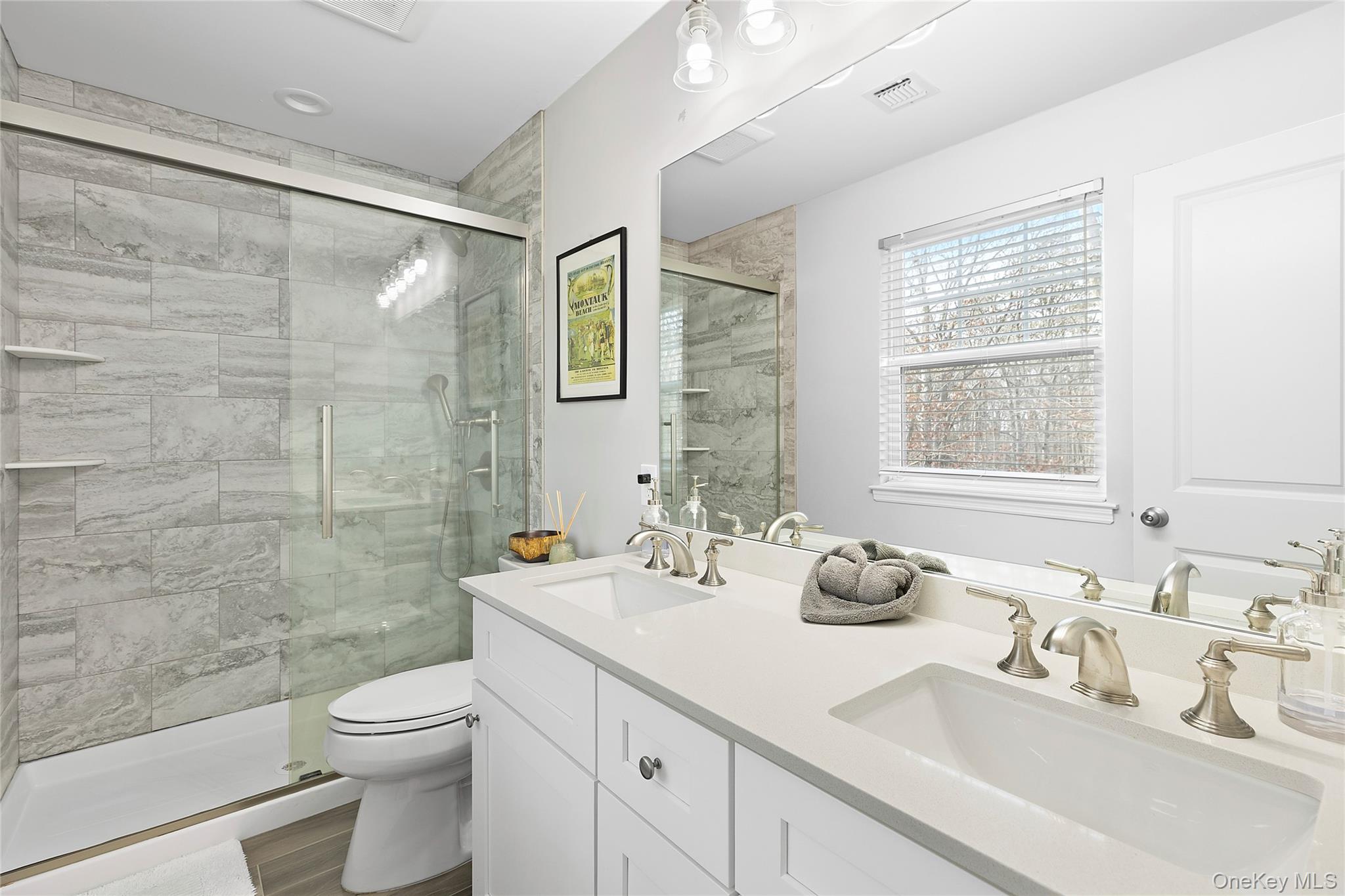 #10 photo, 3 Lincoln Avenue, Manorville , NY 11949