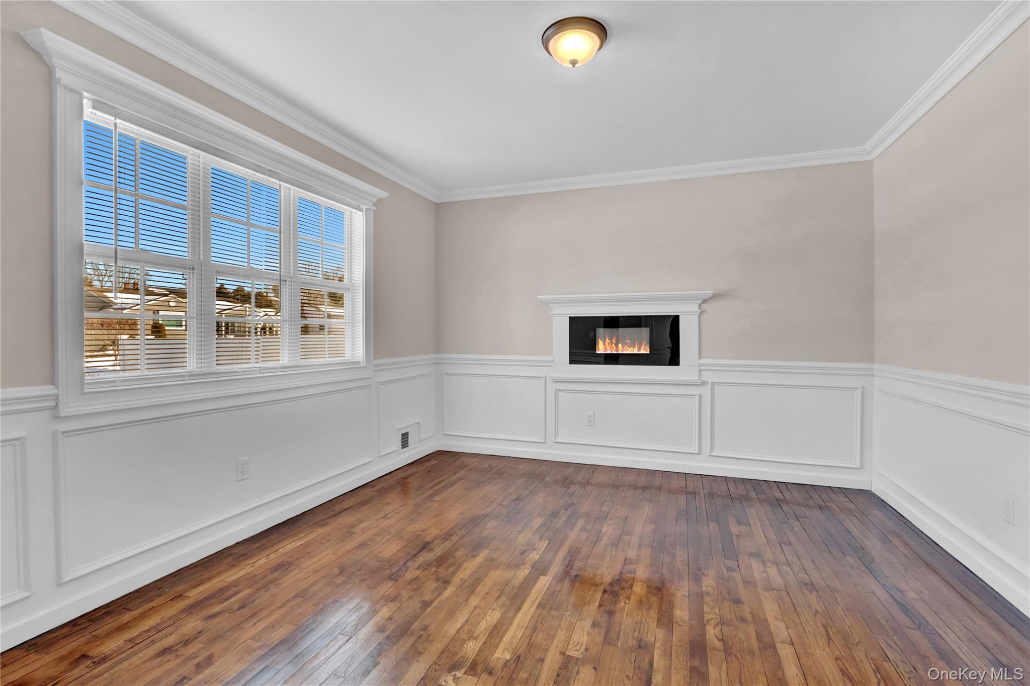 #7 photo, 24 Arbor Lane, Centereach , NY 11720