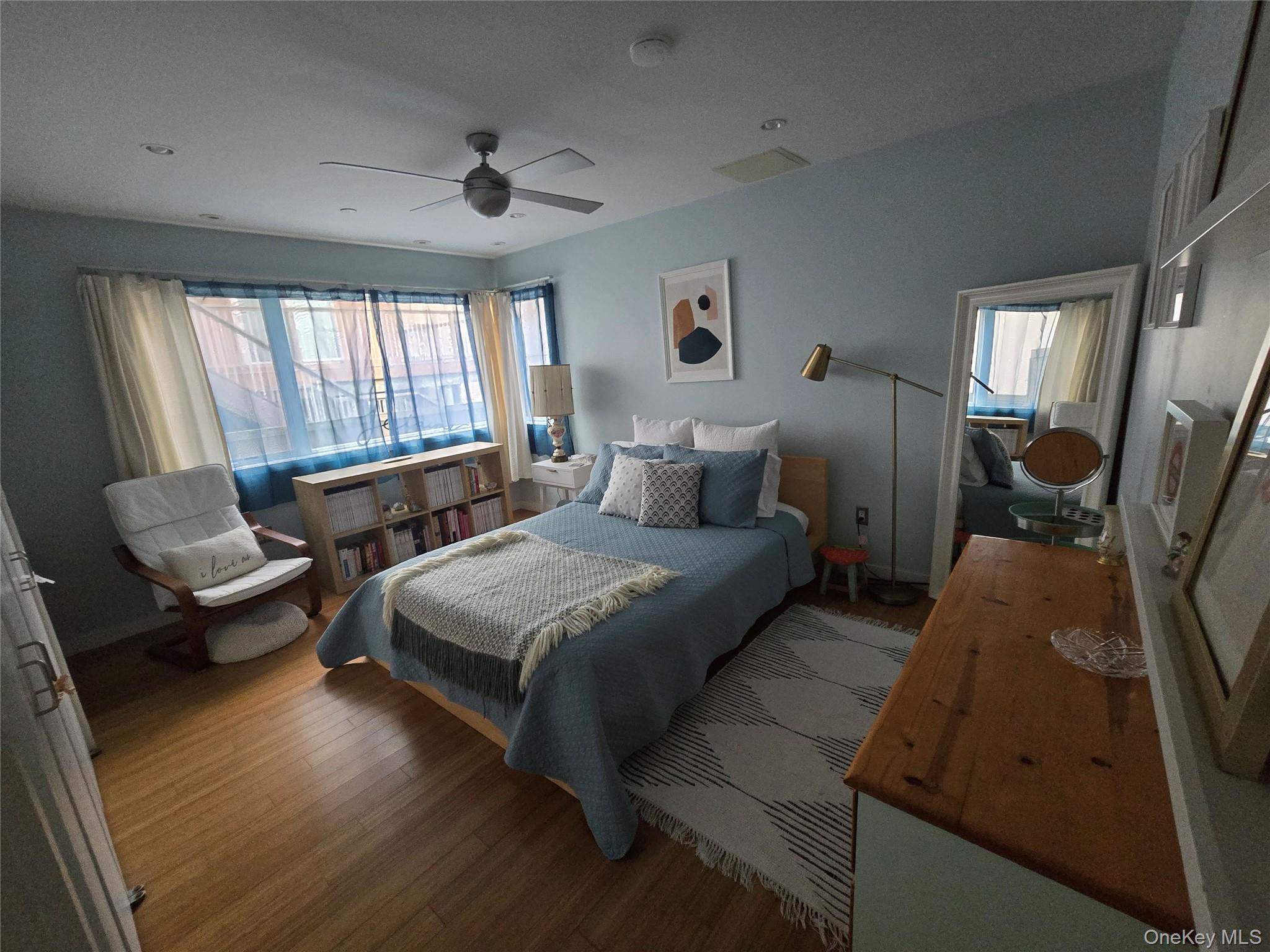 #14 photo, 100 Nantwick Street, Нассау ‖ Lido Beach , NY 11561