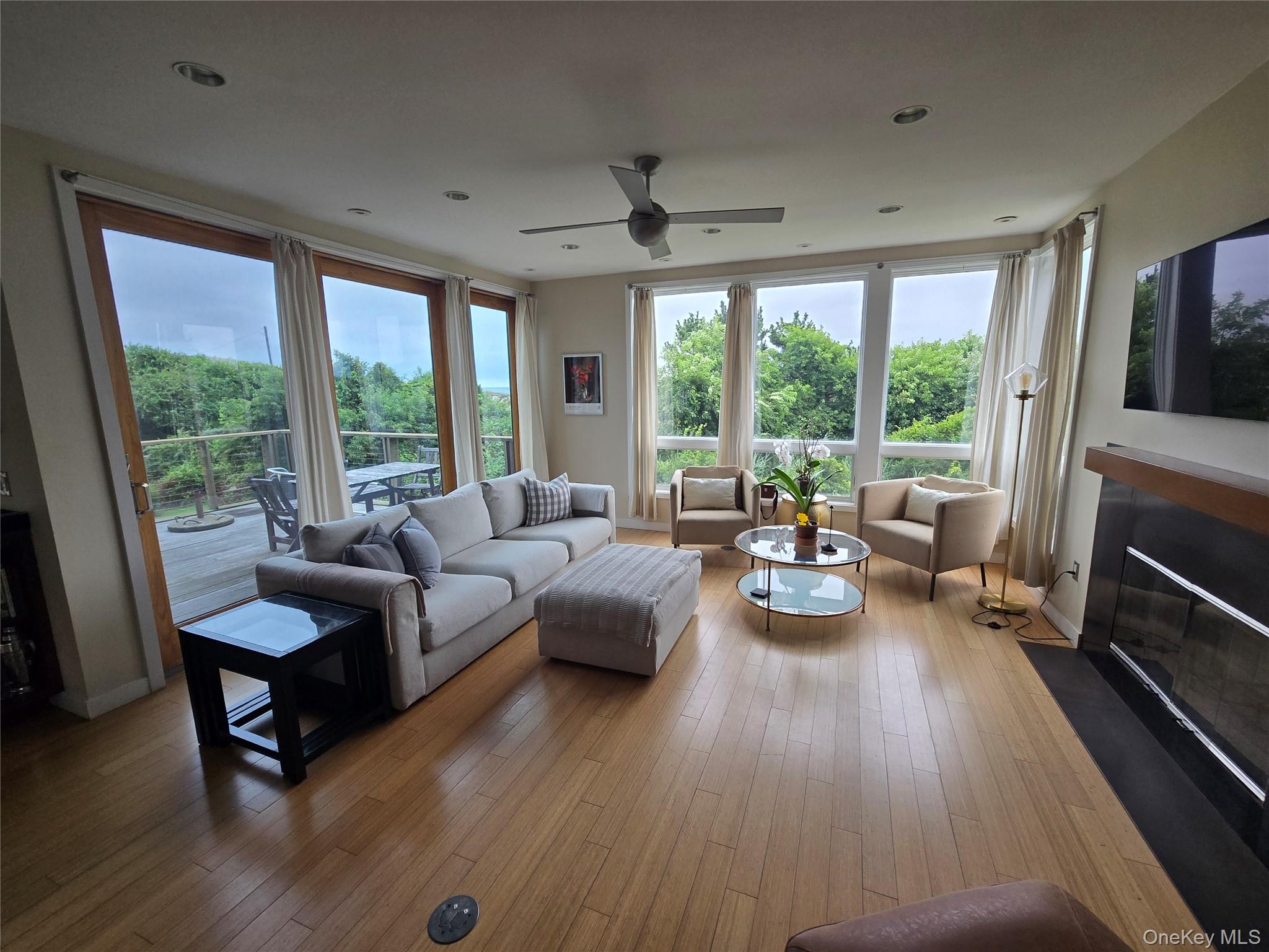 #4 photo, 100 Nantwick Street, Нассау ‖ Lido Beach , NY 11561