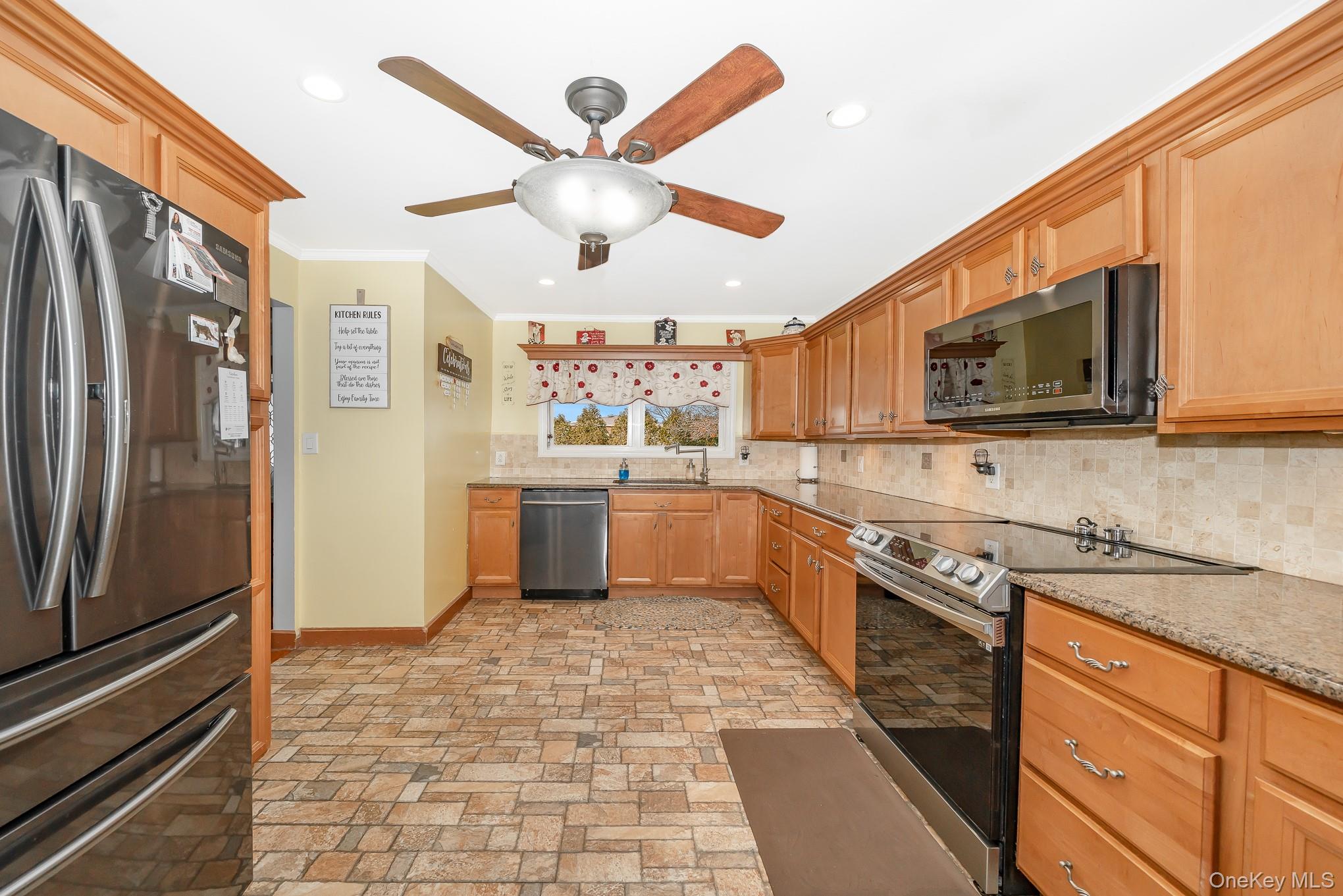 #13 photo, 3 Aron Street, Smithtown , NY 11787