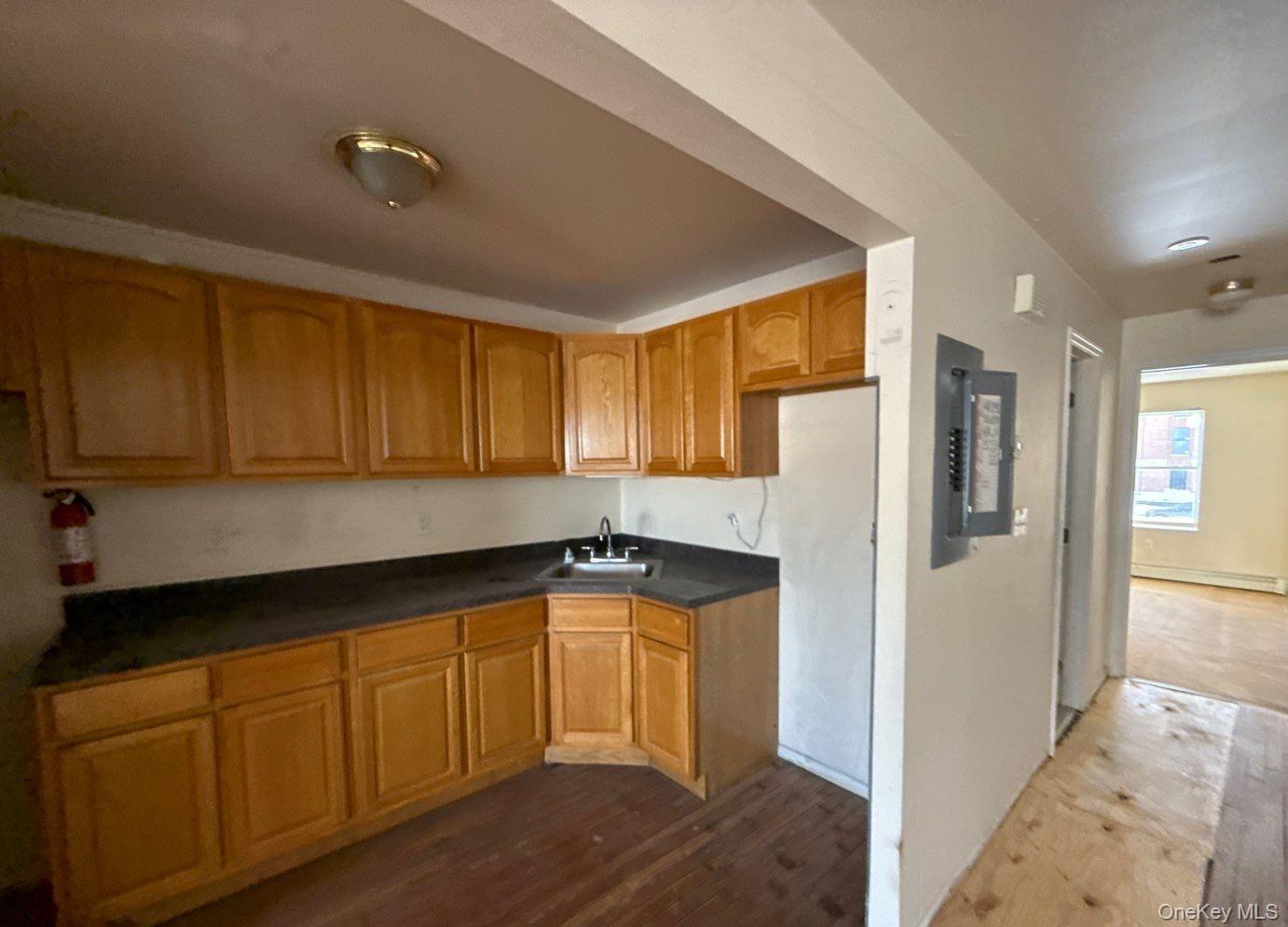 #10 photo, 160 Beach 30th Street, Far Rockaway , NY 11691