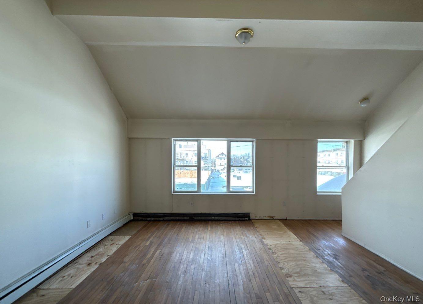 #7 photo, 160 Beach 30th Street, Far Rockaway , NY 11691