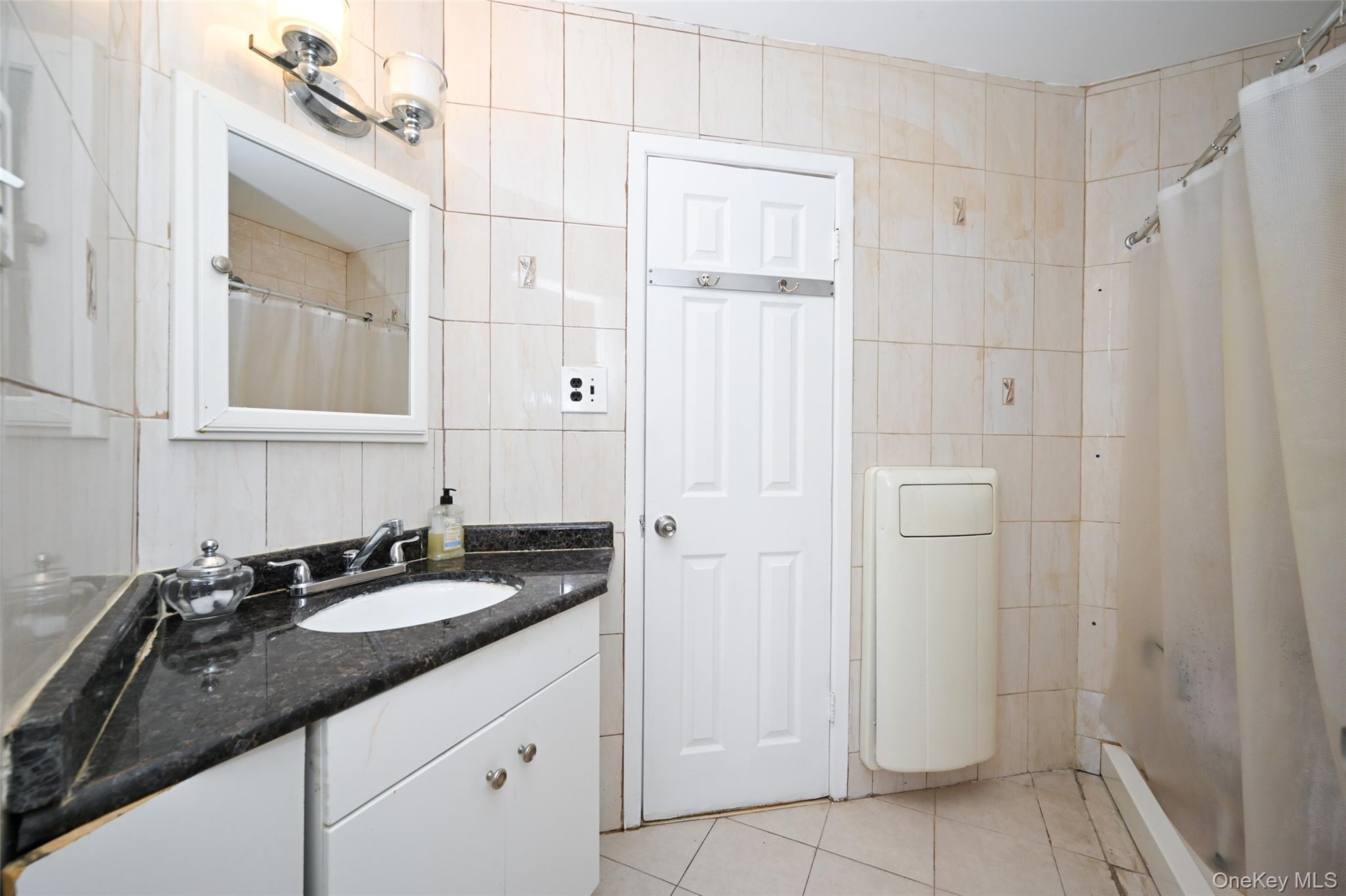 #17 photo, 40-29 216th Street, Bayside , NY 11361