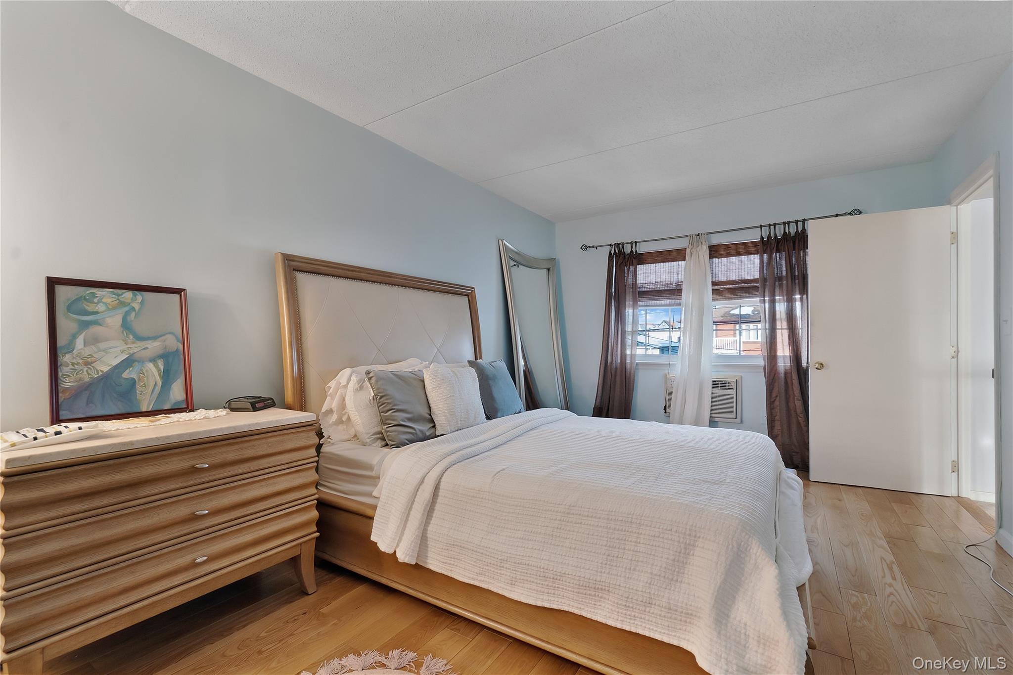 #10 photo, 109 Beach 61st Street, Arverne , NY 11692