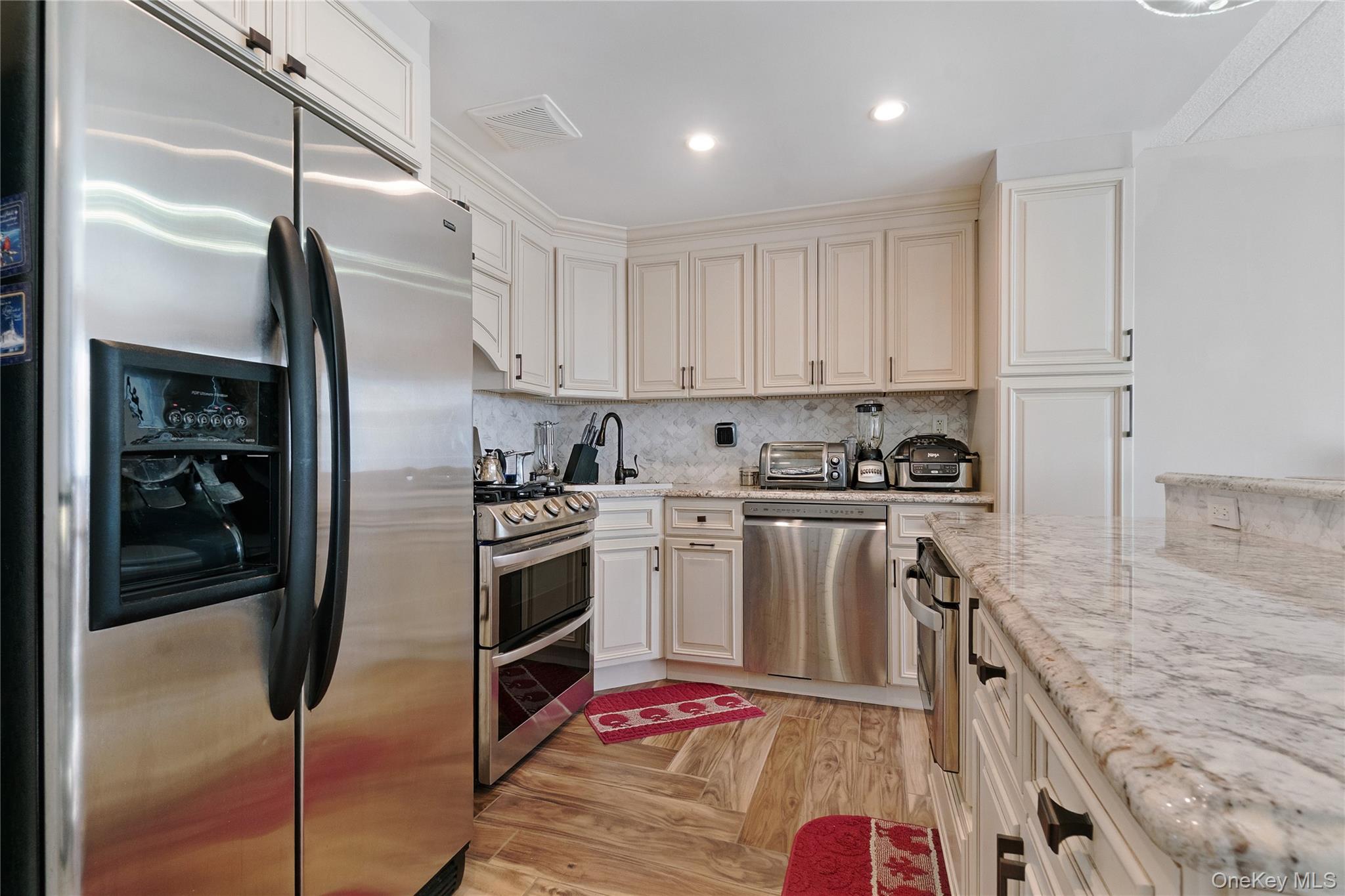 #2 photo, 109 Beach 61st Street, Arverne , NY 11692