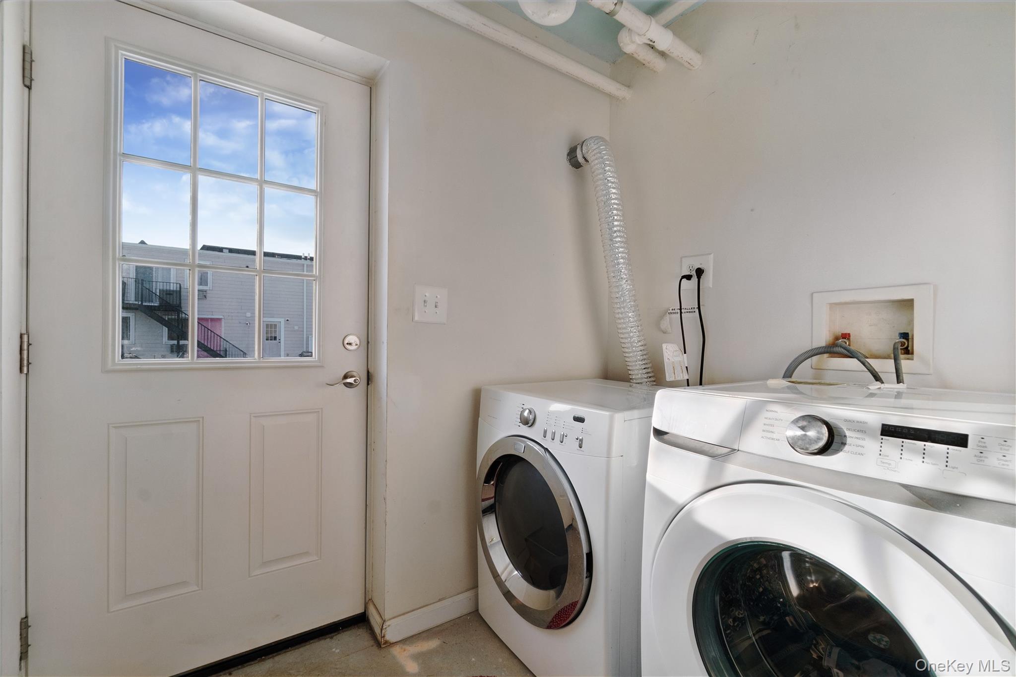 #20 photo, 109 Beach 61st Street, Arverne , NY 11692