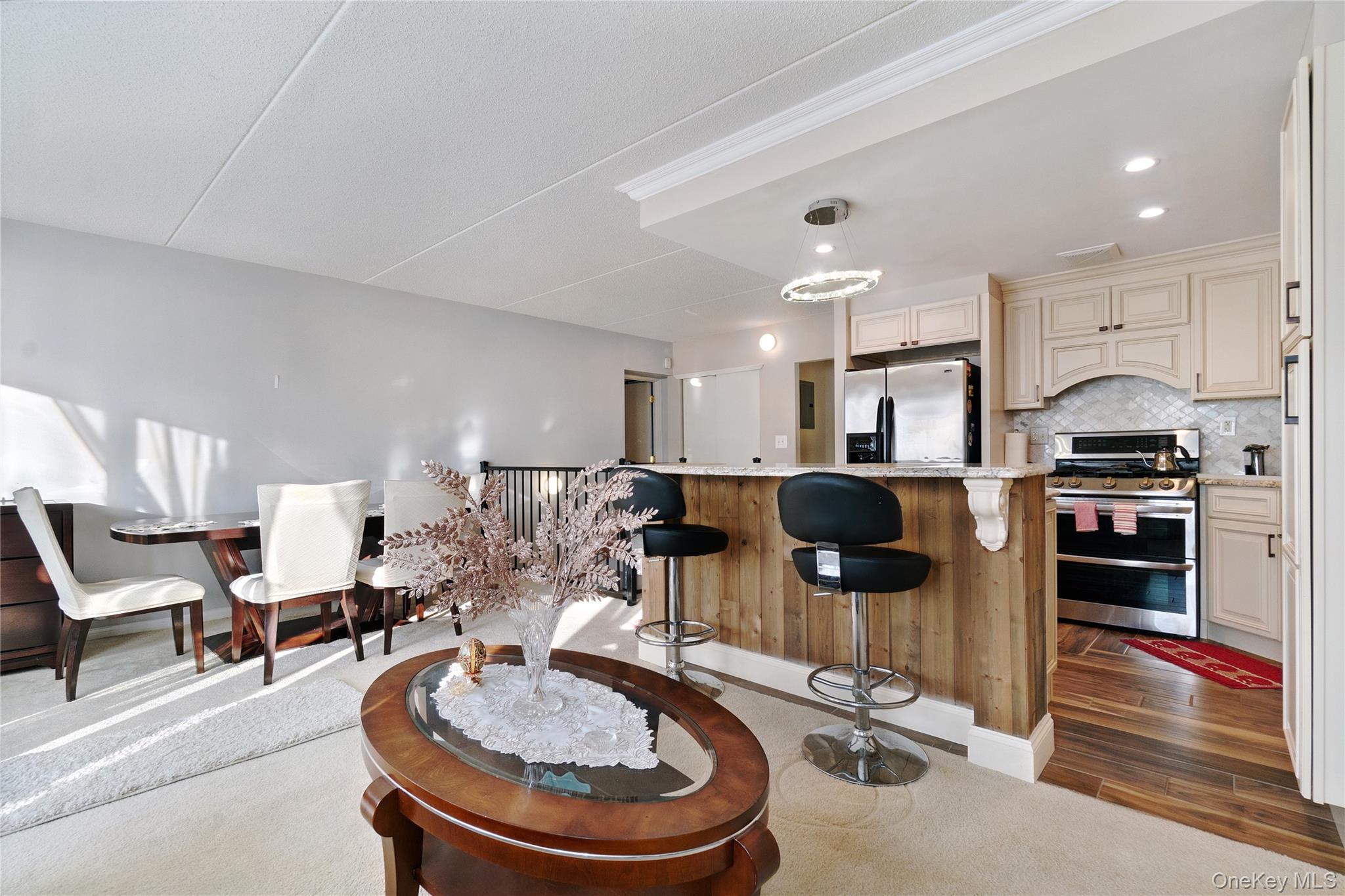 #3 photo, 109 Beach 61st Street, Arverne , NY 11692