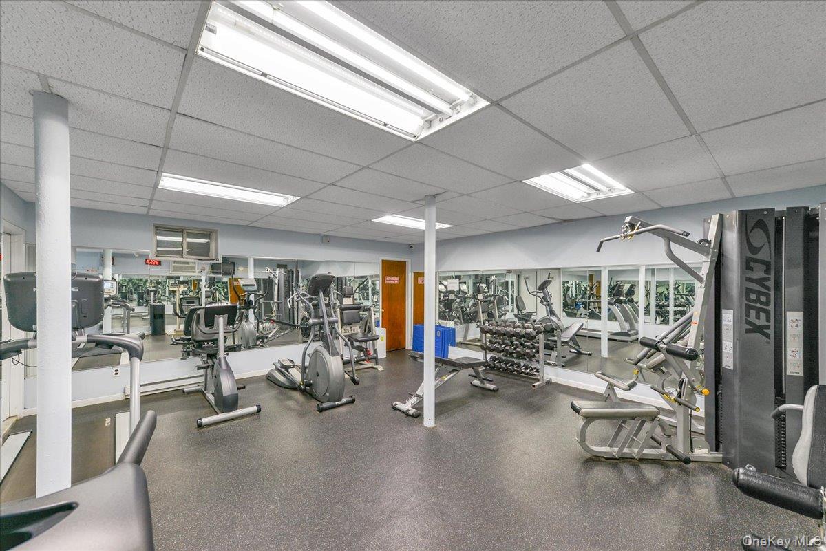 #16 photo, 68-57 Cloverdale Boulevard, Bayside , NY 11364