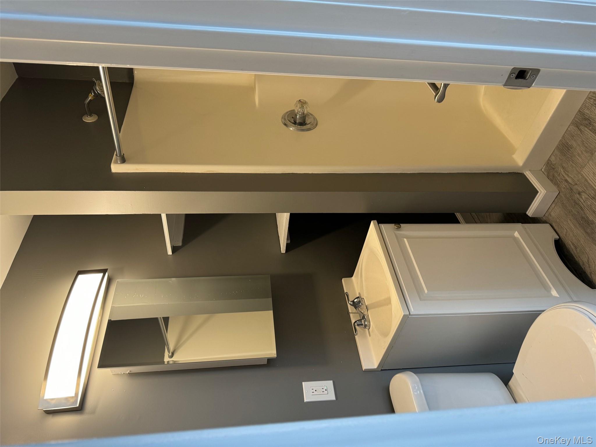 #4 photo, 21 Collegeview Avenue, Poughkeepsie , NY 12603