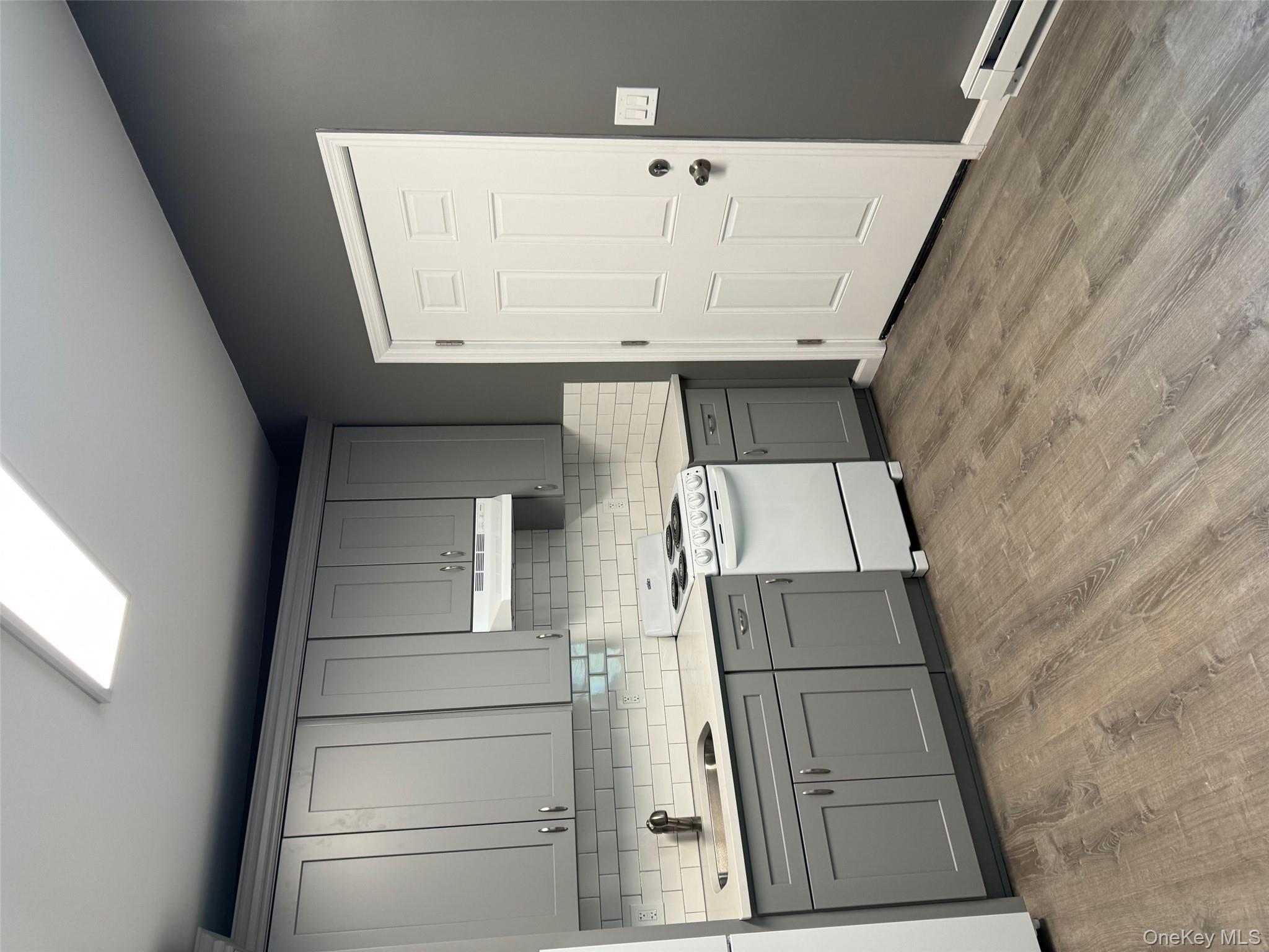 #7 photo, 21 Collegeview Avenue, Poughkeepsie , NY 12603