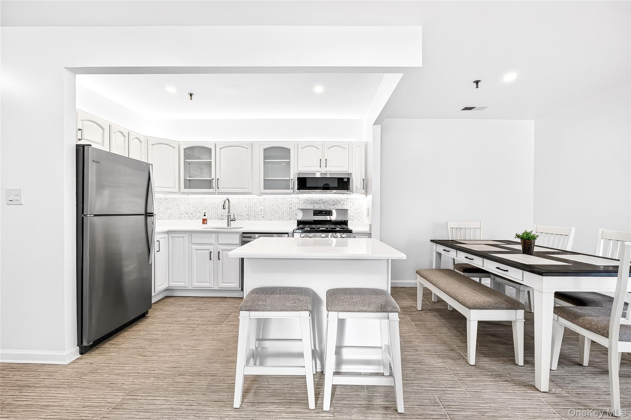 #10 photo, 1432 Outlook Avenue, הברונקס Bronx , NY 10465