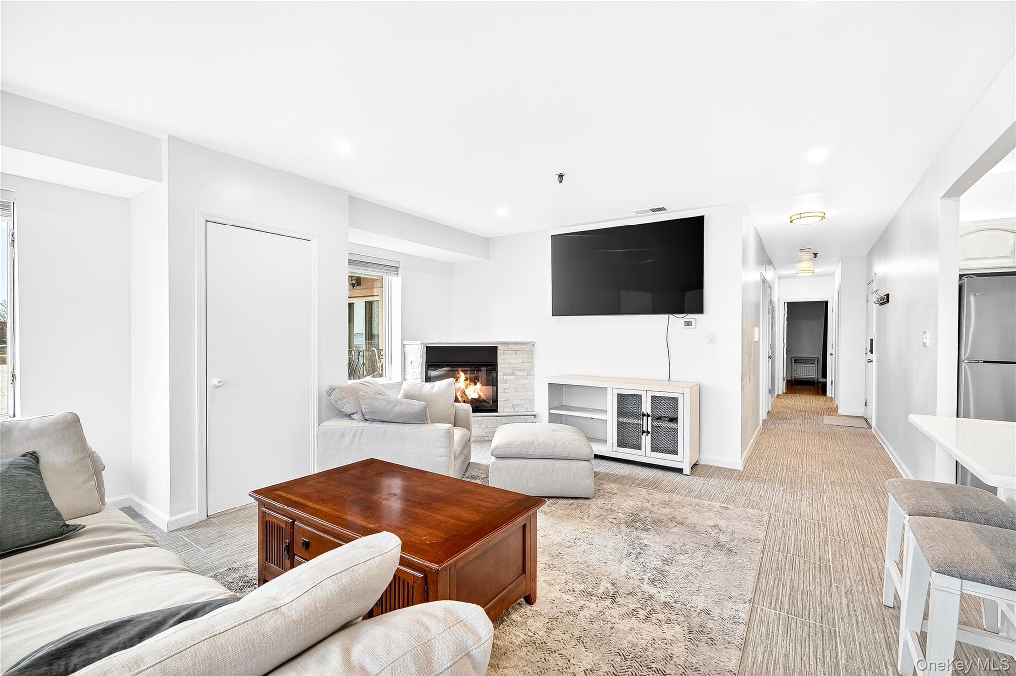 #5 photo, 1432 Outlook Avenue, הברונקס Bronx , NY 10465