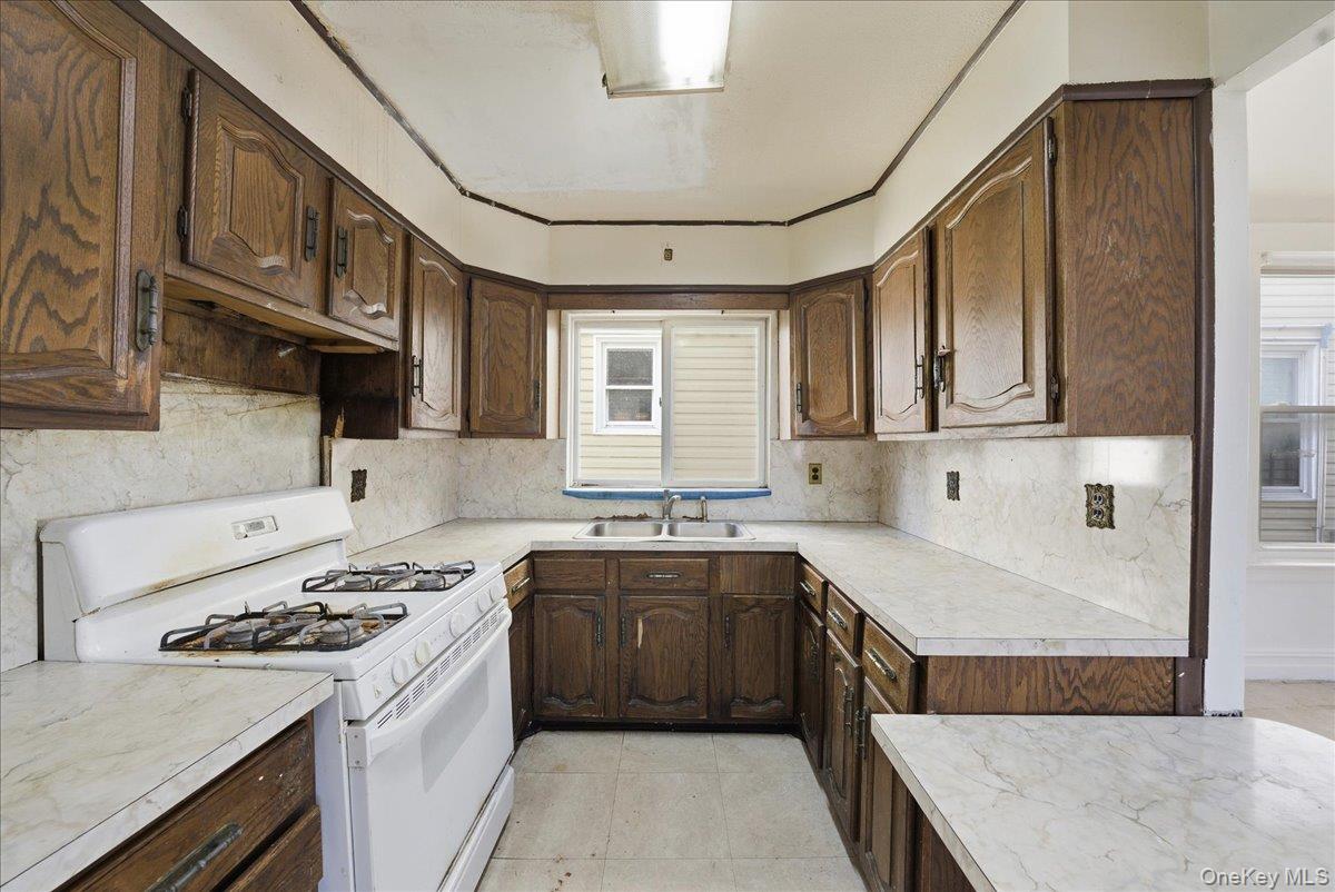 #8 photo, 3076 Lasalle Avenue, ब्रोंक्स Bronx , NY 10461