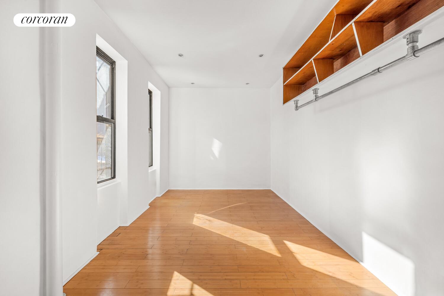 #4 photo, 175 RIVINGTON Street, 맨해튼 Lower East Side , NY 10002