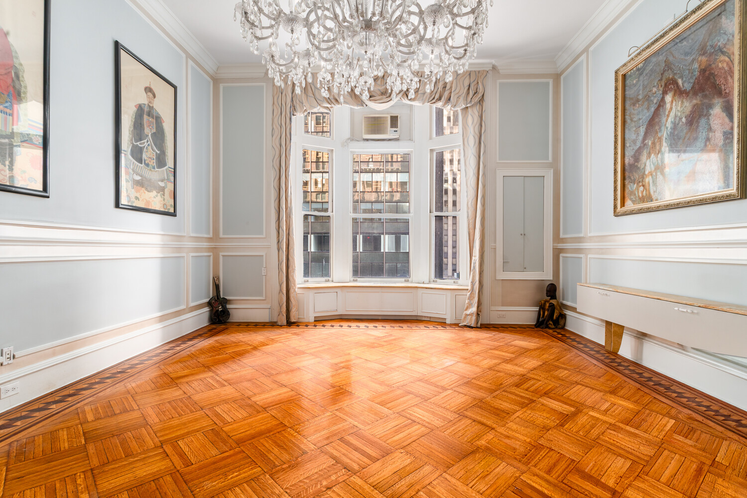 #19 photo, 205 W 57TH Street, Central Park South , NY 10019