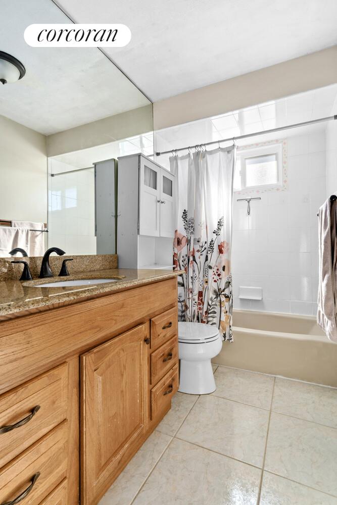 #12 photo, 131 CROSSFIELD Avenue, New York City , NY 10312