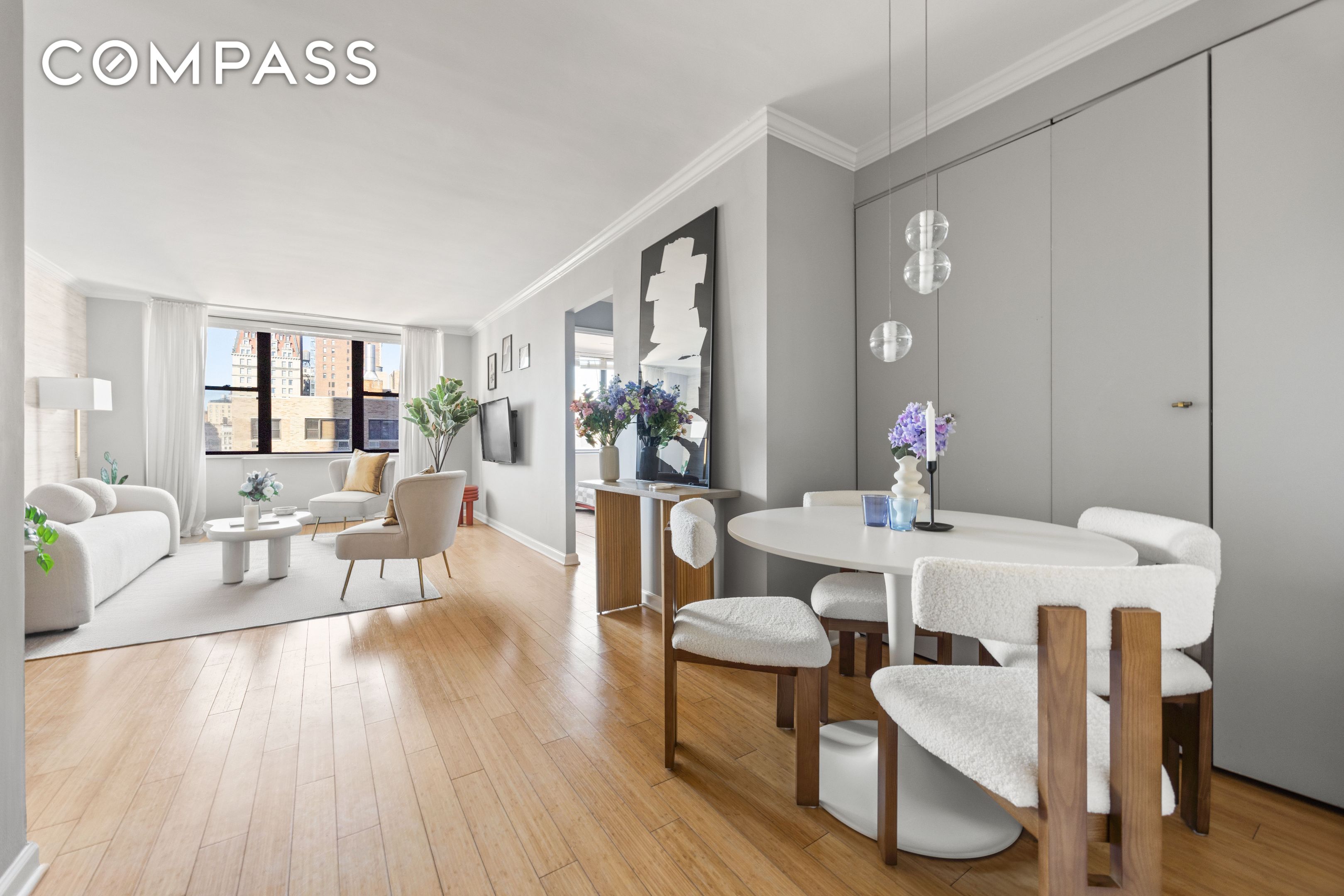 #4 photo, 201 E 17th Street, Gramercy Park , NY 10003