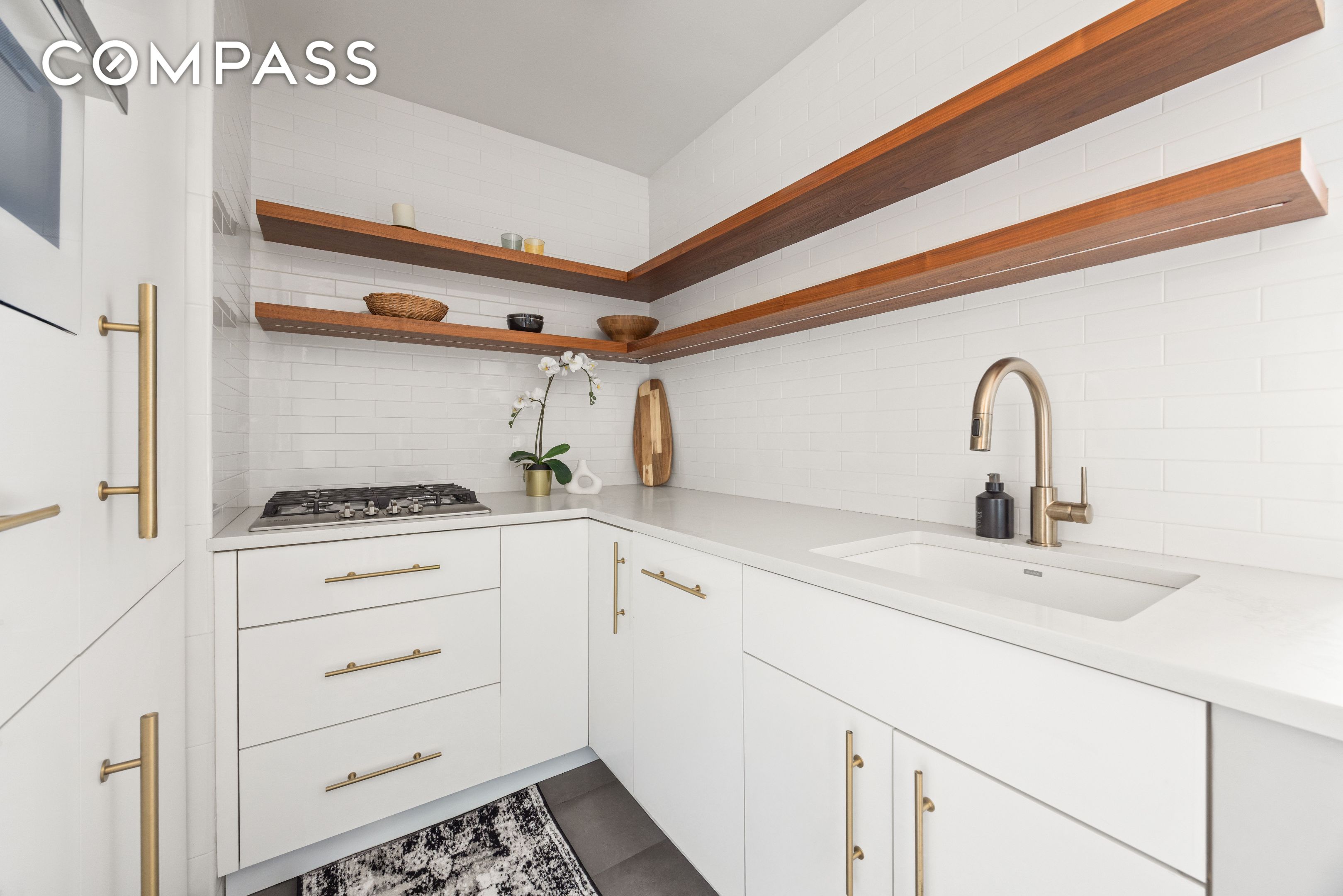 #6 photo, 201 E 17th Street, Gramercy Park , NY 10003