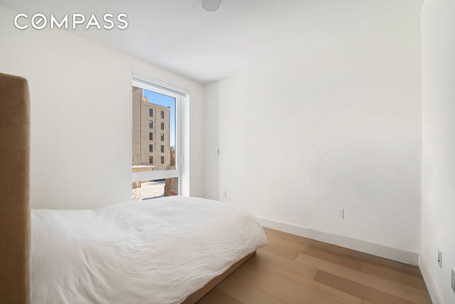 #9 photo, 288 Water Street, Vinegar Hill , NY 11201