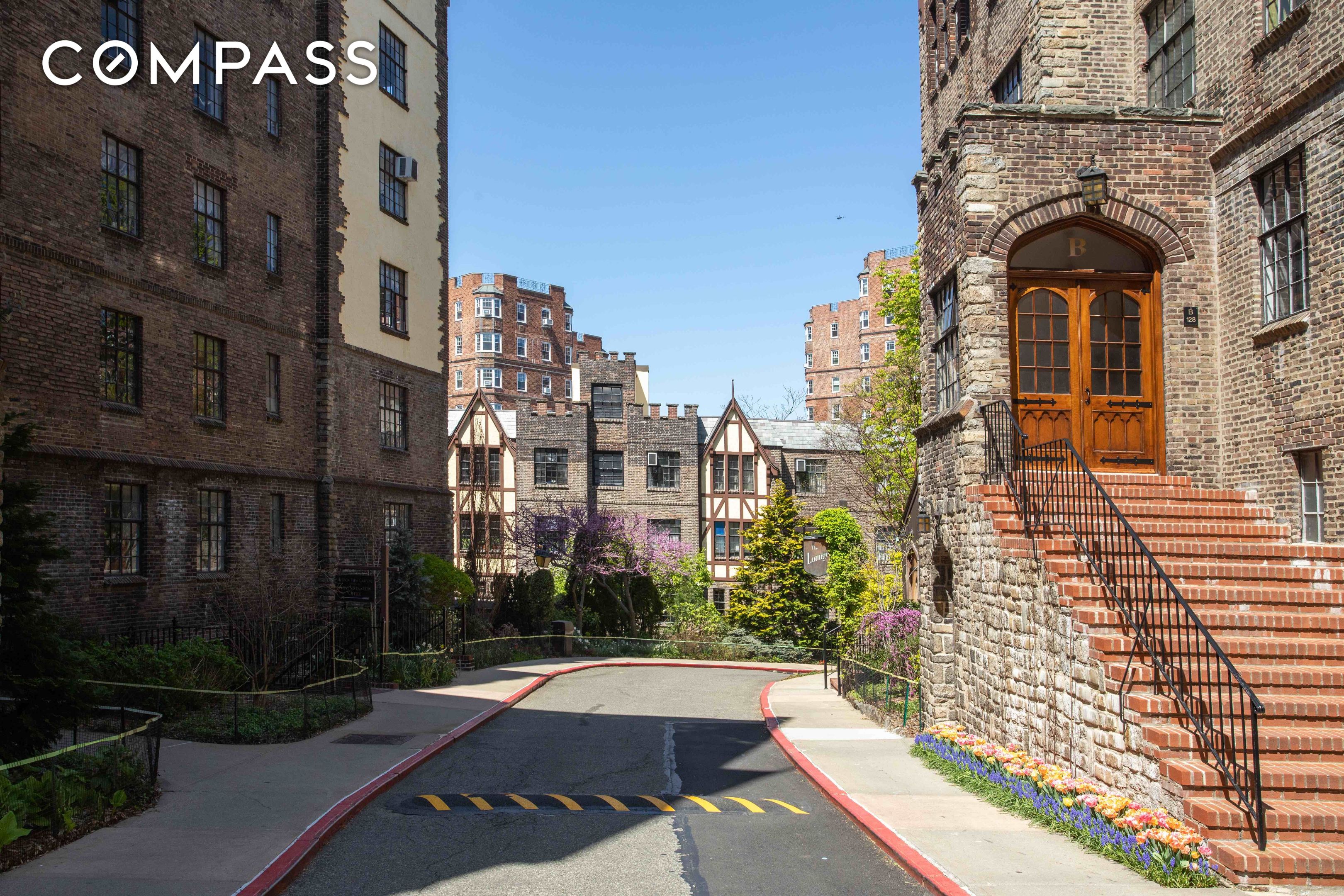 #15 photo, 116 Pinehurst Avenue, Hudson Heights , NY 10033