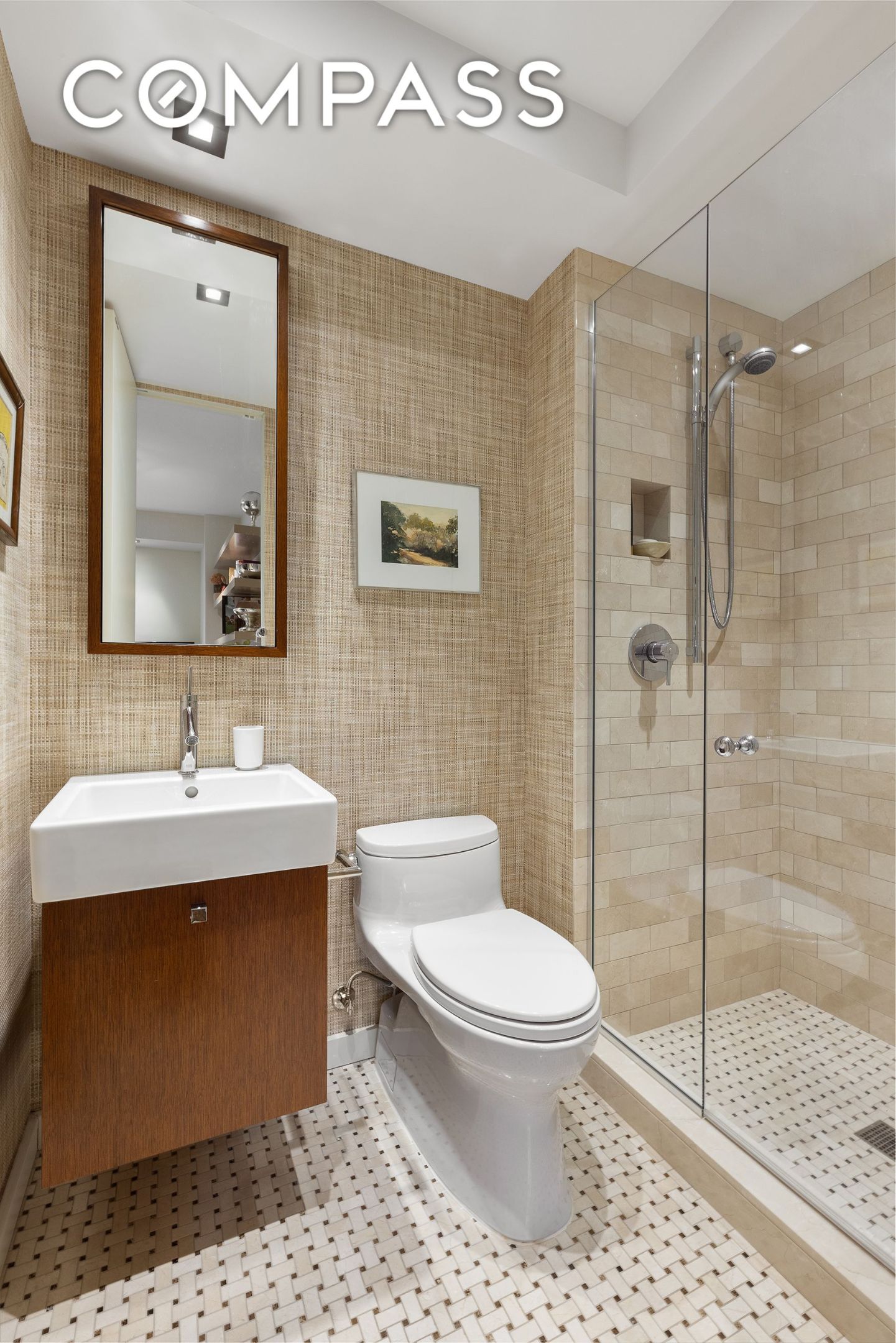 #14 photo, 150 E 69th Street, Lenox Hill , NY 10021