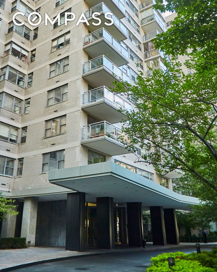 #17 photo, 150 E 69th Street, Lenox Hill , NY 10021