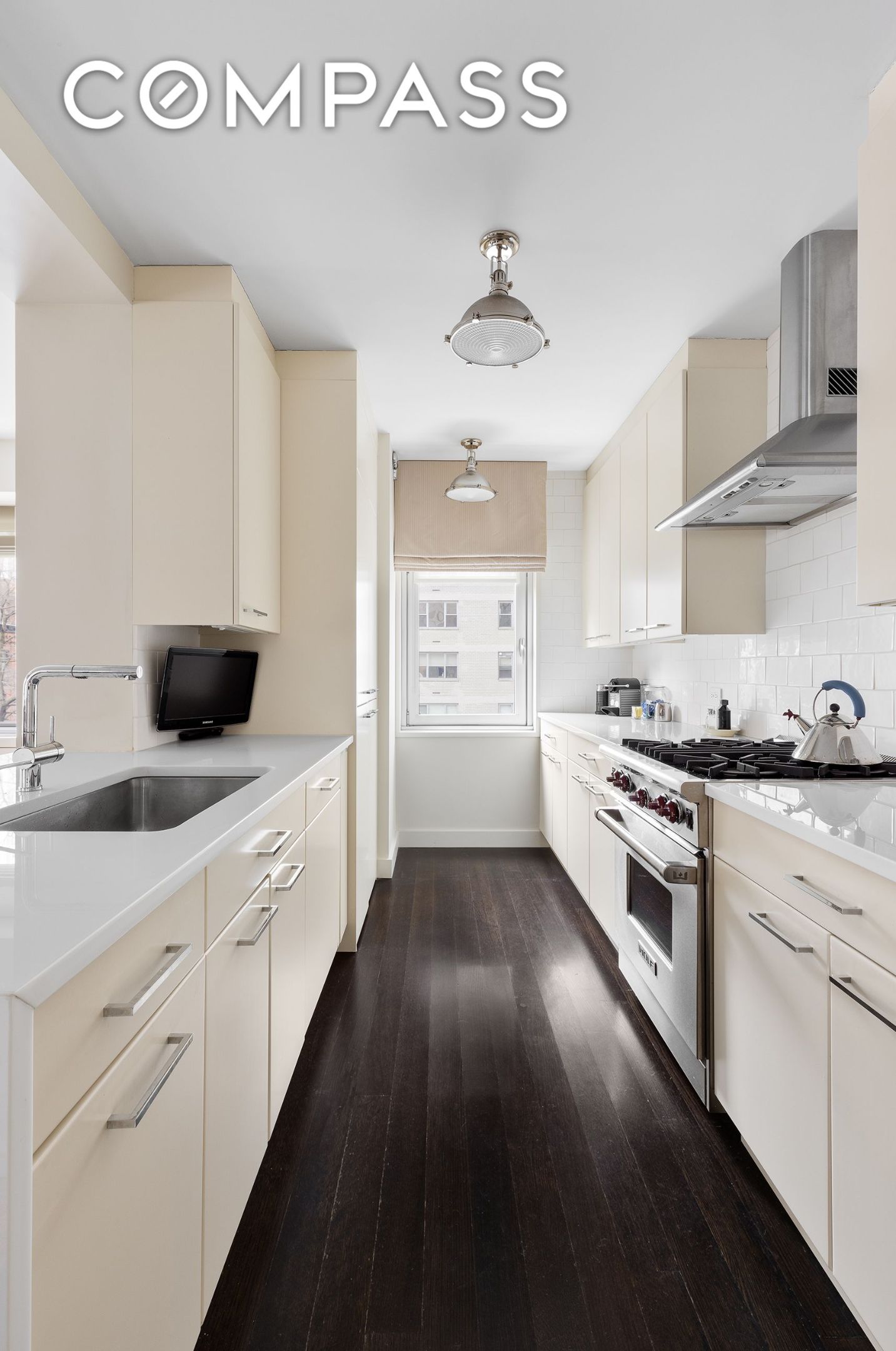 #7 photo, 150 E 69th Street, Lenox Hill , NY 10021