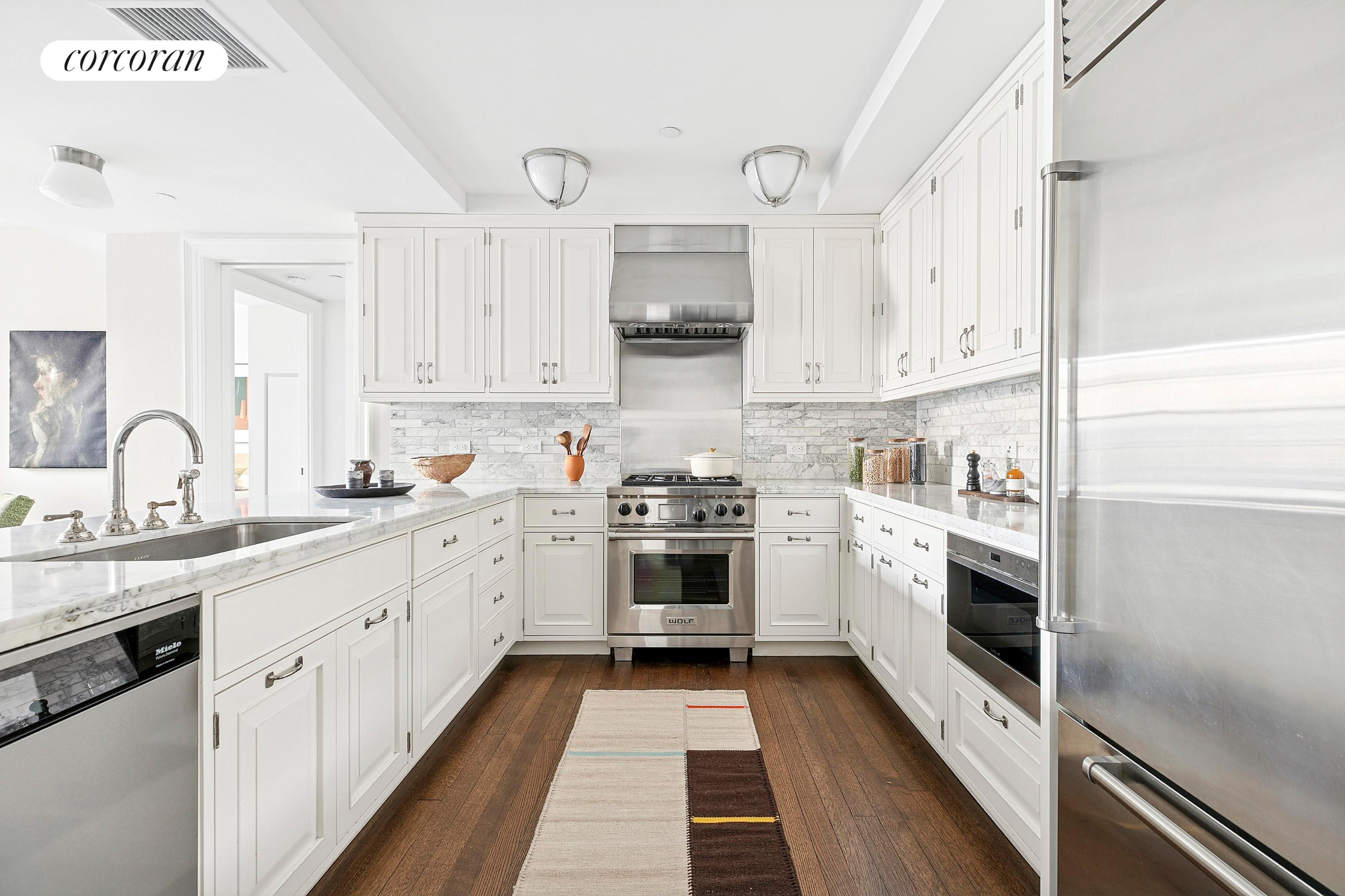 #6 photo, 160 W 12TH Street, Greenwich Village , NY 10011