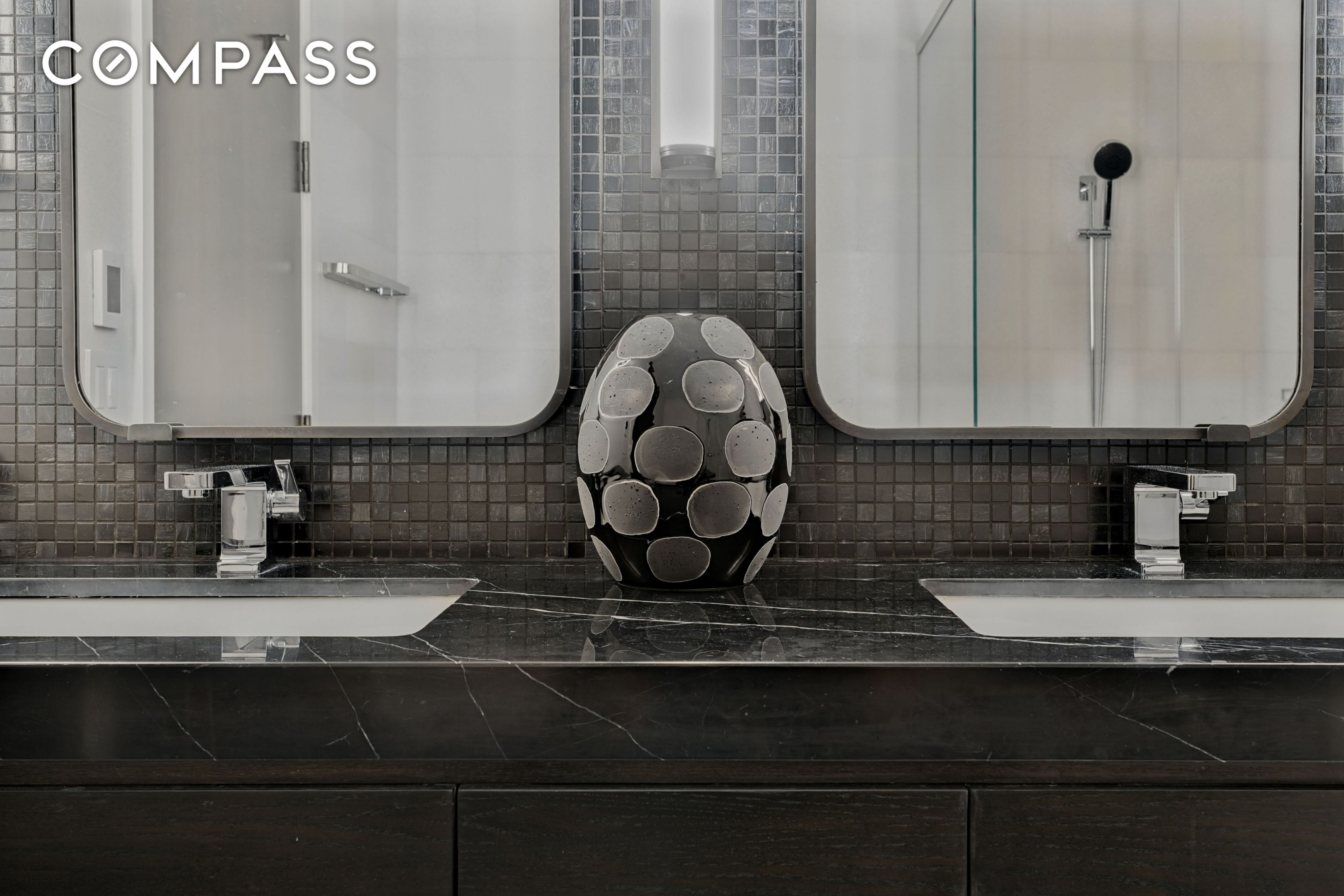 #10 photo, 172 Madison Avenue, Midtown , NY 10016